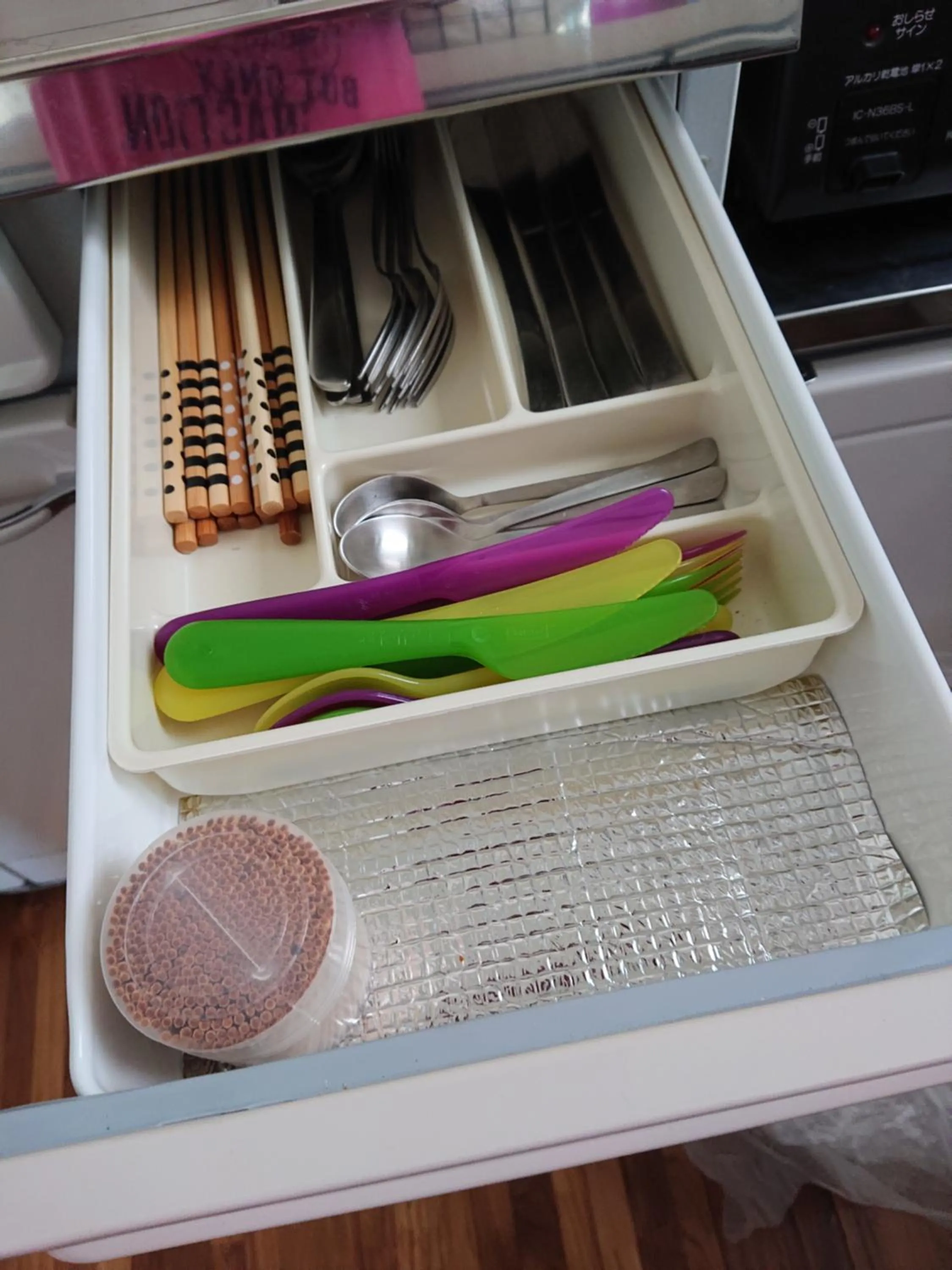 Kitchen or kitchenette in Maribu Beach House