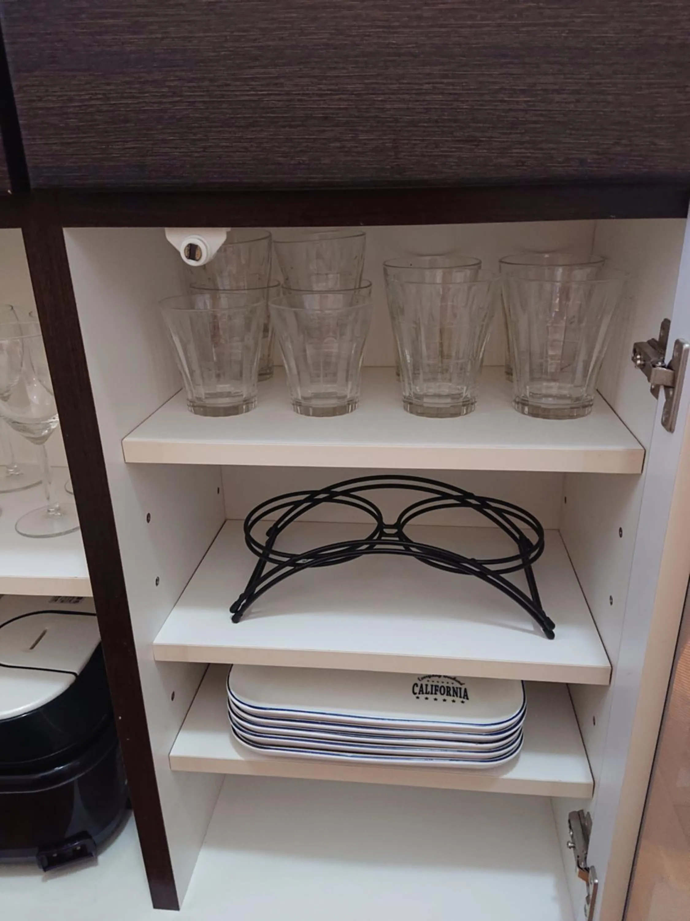 Dining area in Maribu Beach House