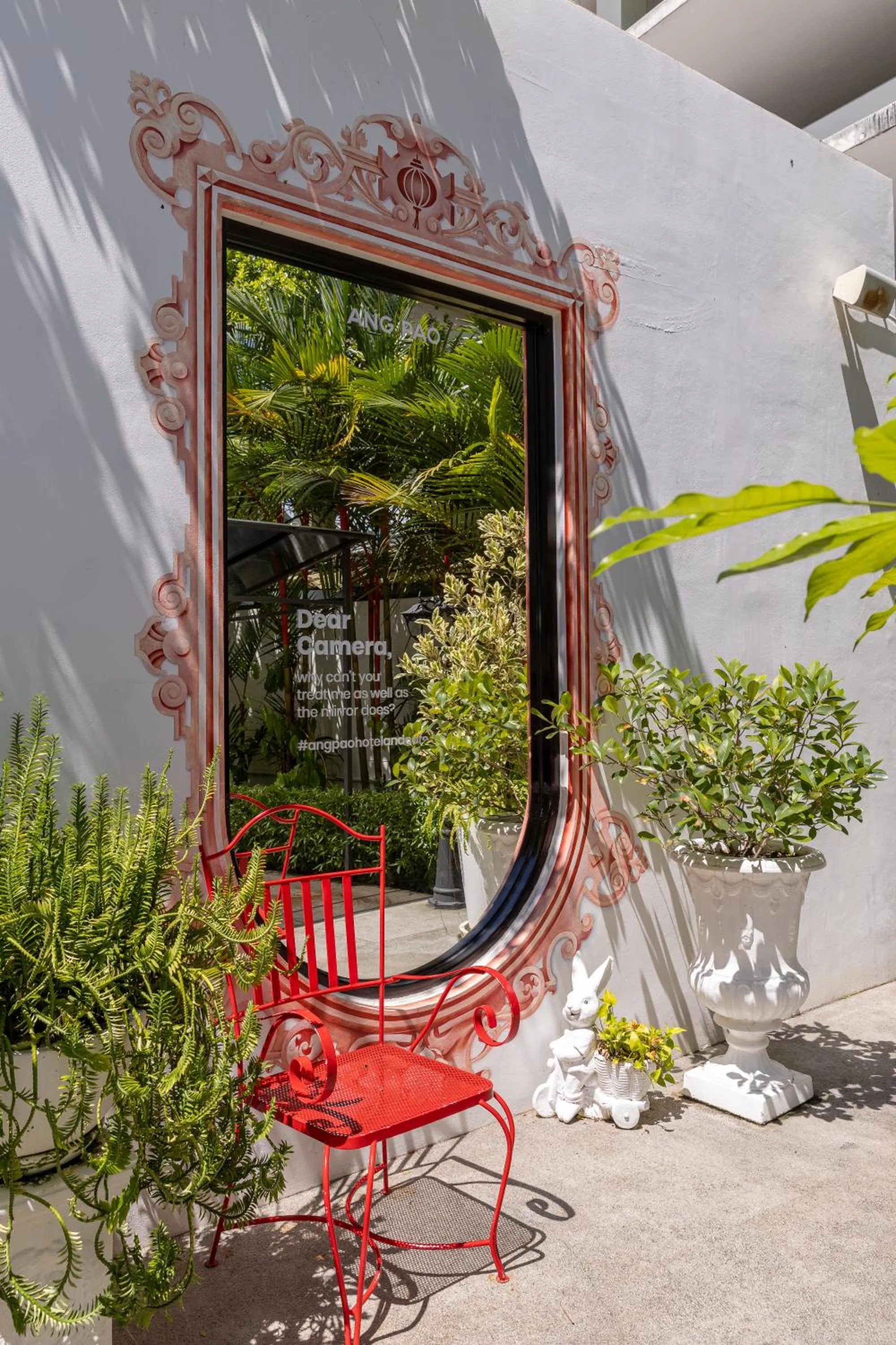 Seating area in Ang Pao Hotel Phuket