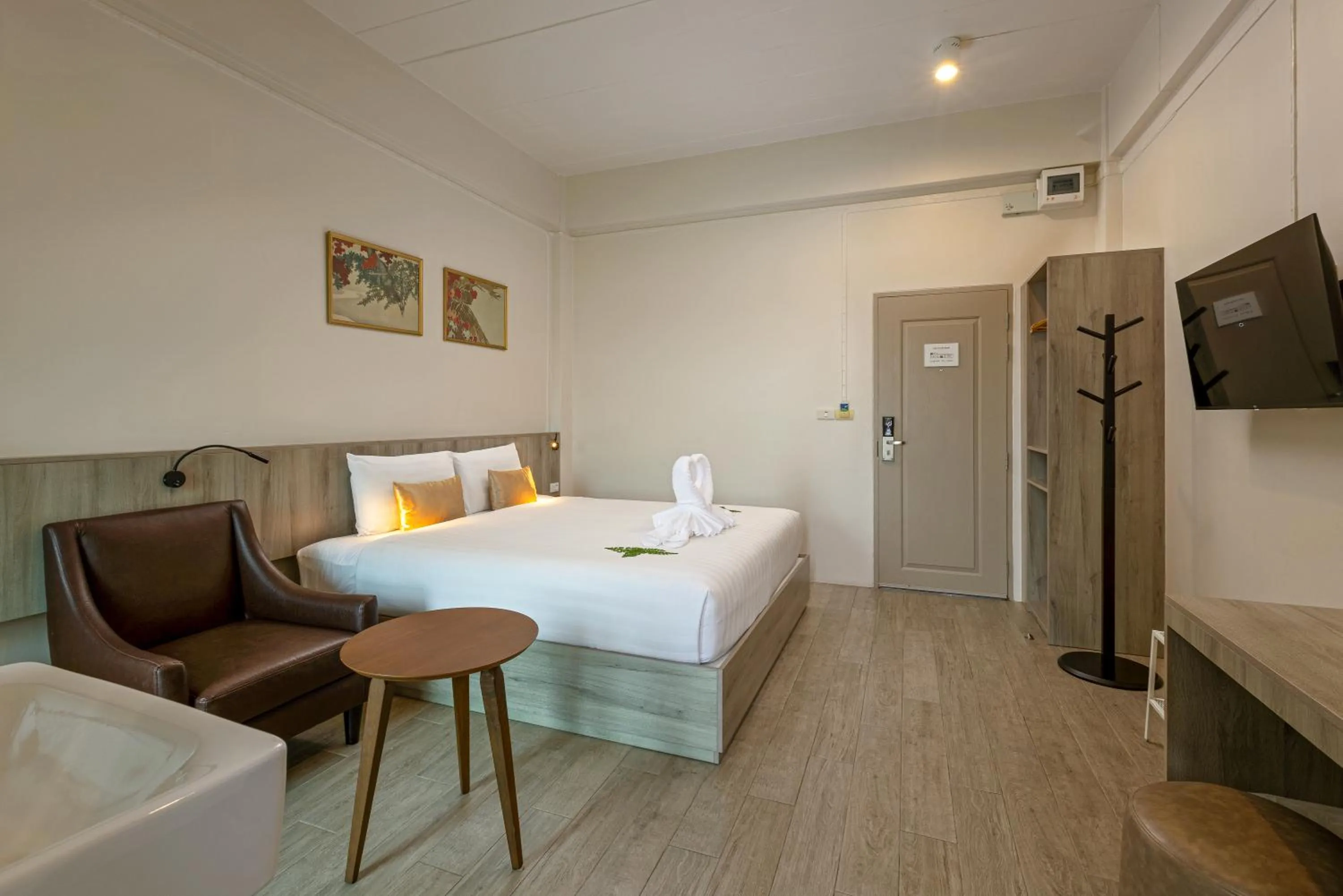 Bedroom, Bed in Ang Pao Hotel Phuket