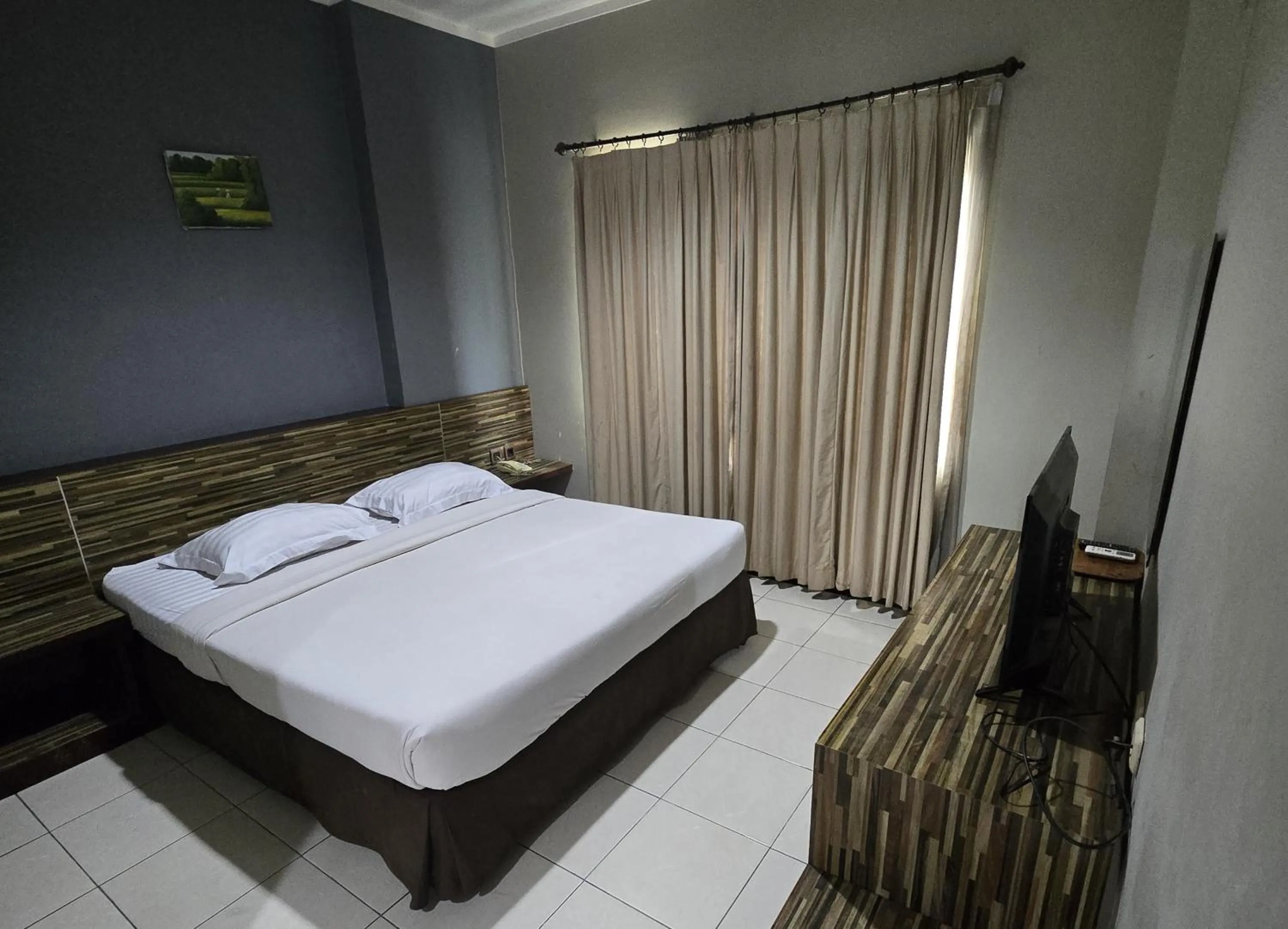 Bed in N2 Hotel Gunung Sahari
