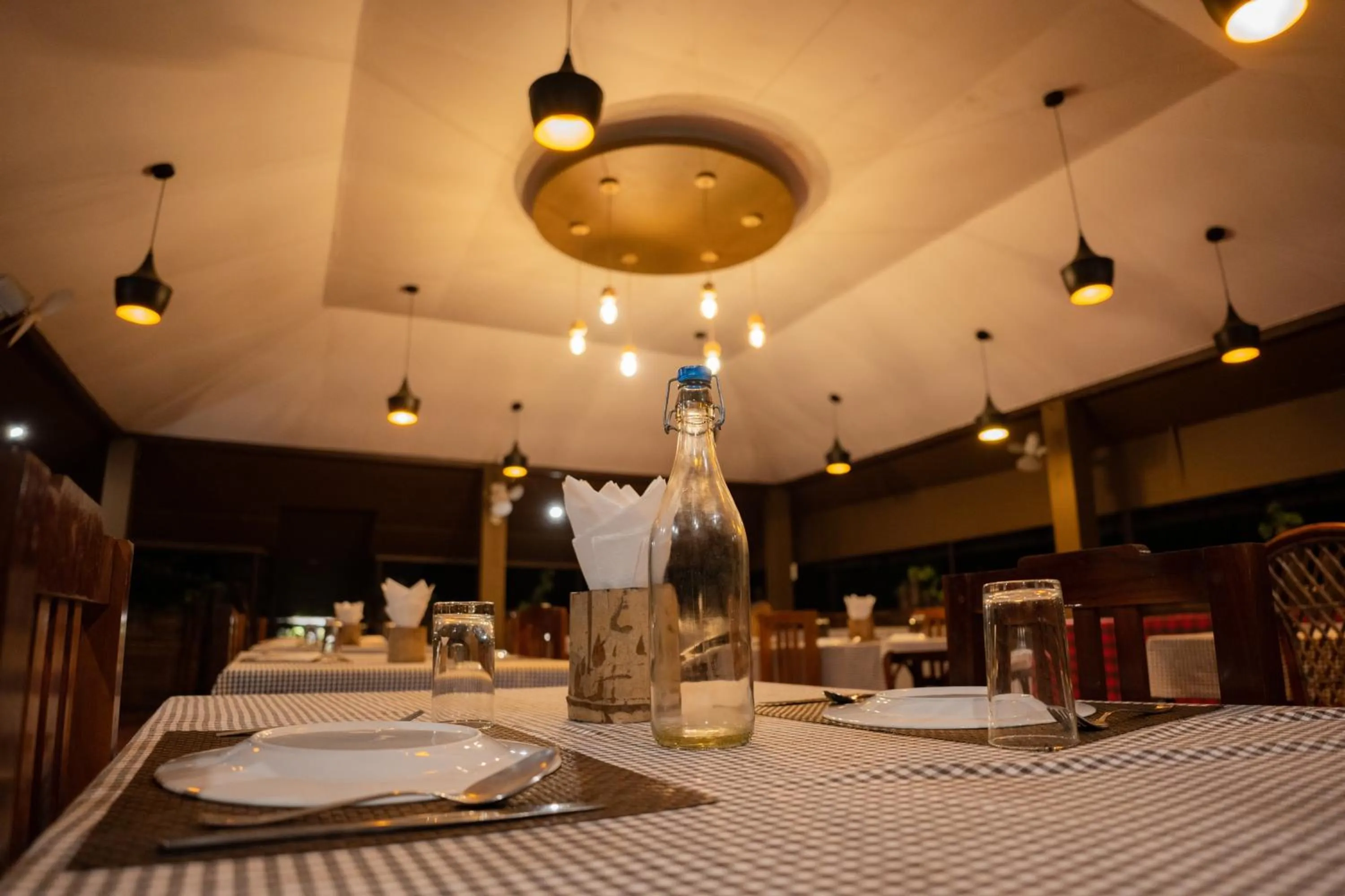 Restaurant/places to eat in Edens Munnar