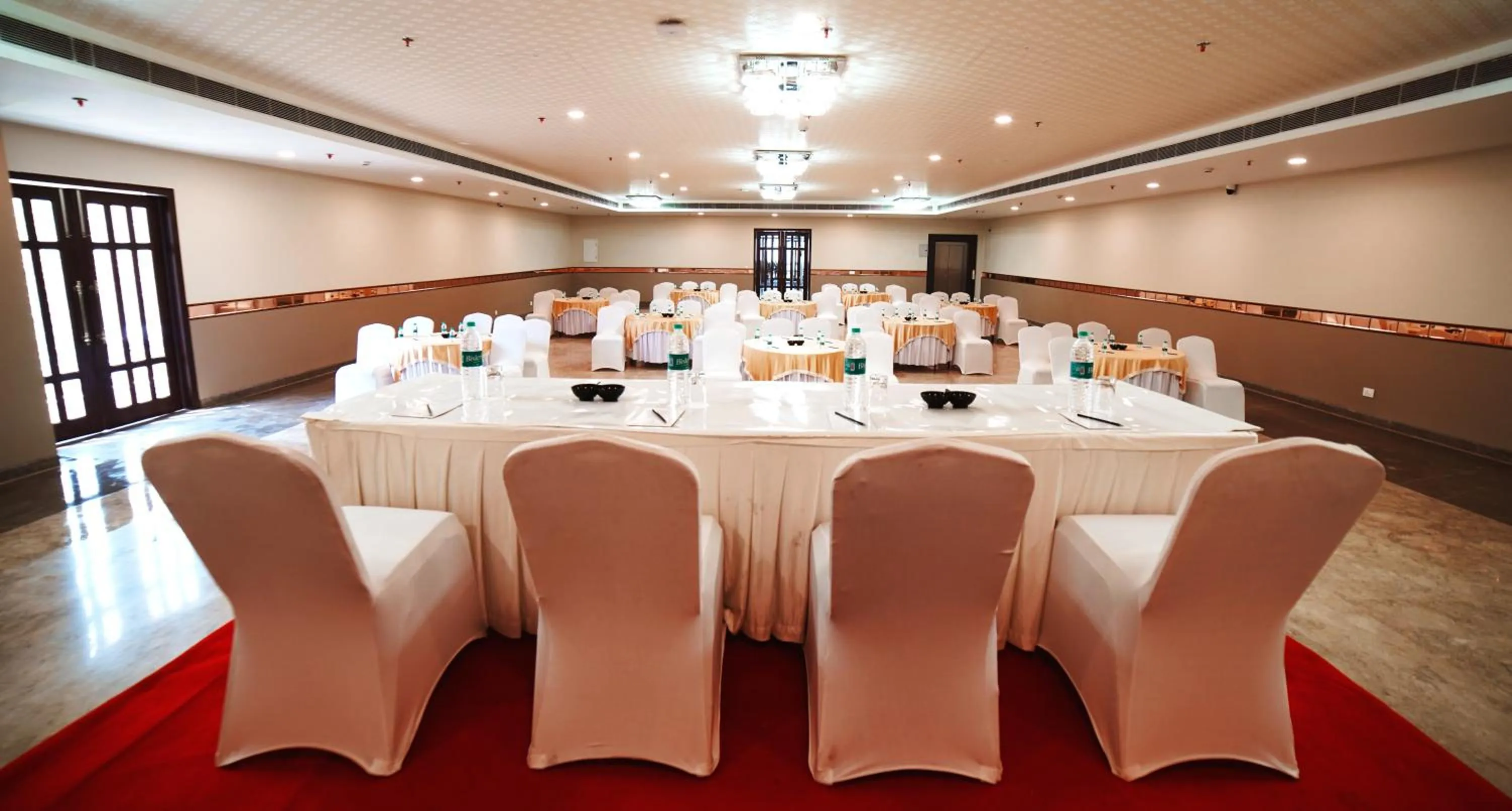 Banquet/Function facilities in Hotel Le Amritam
