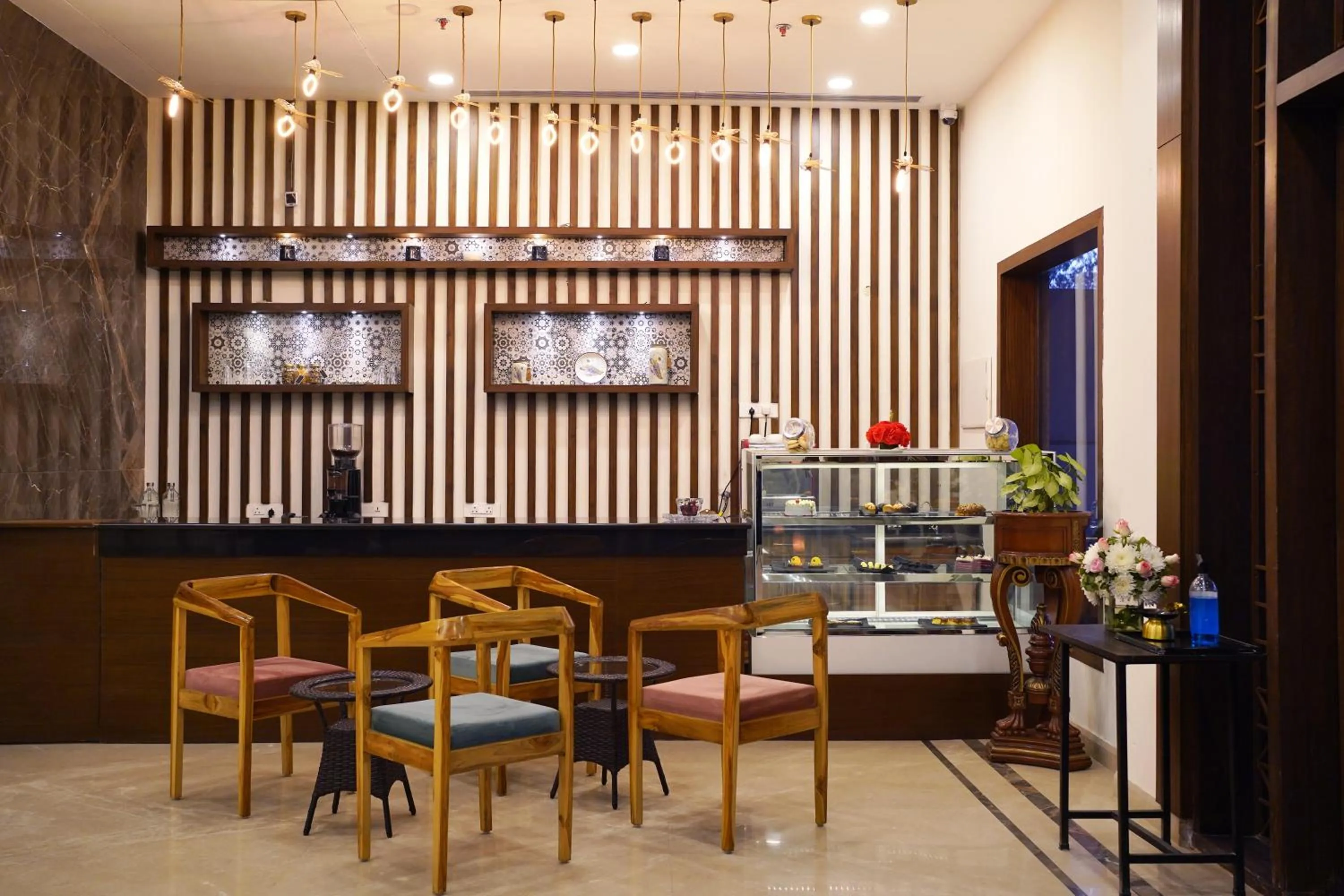 Seating area in Hotel Le Amritam