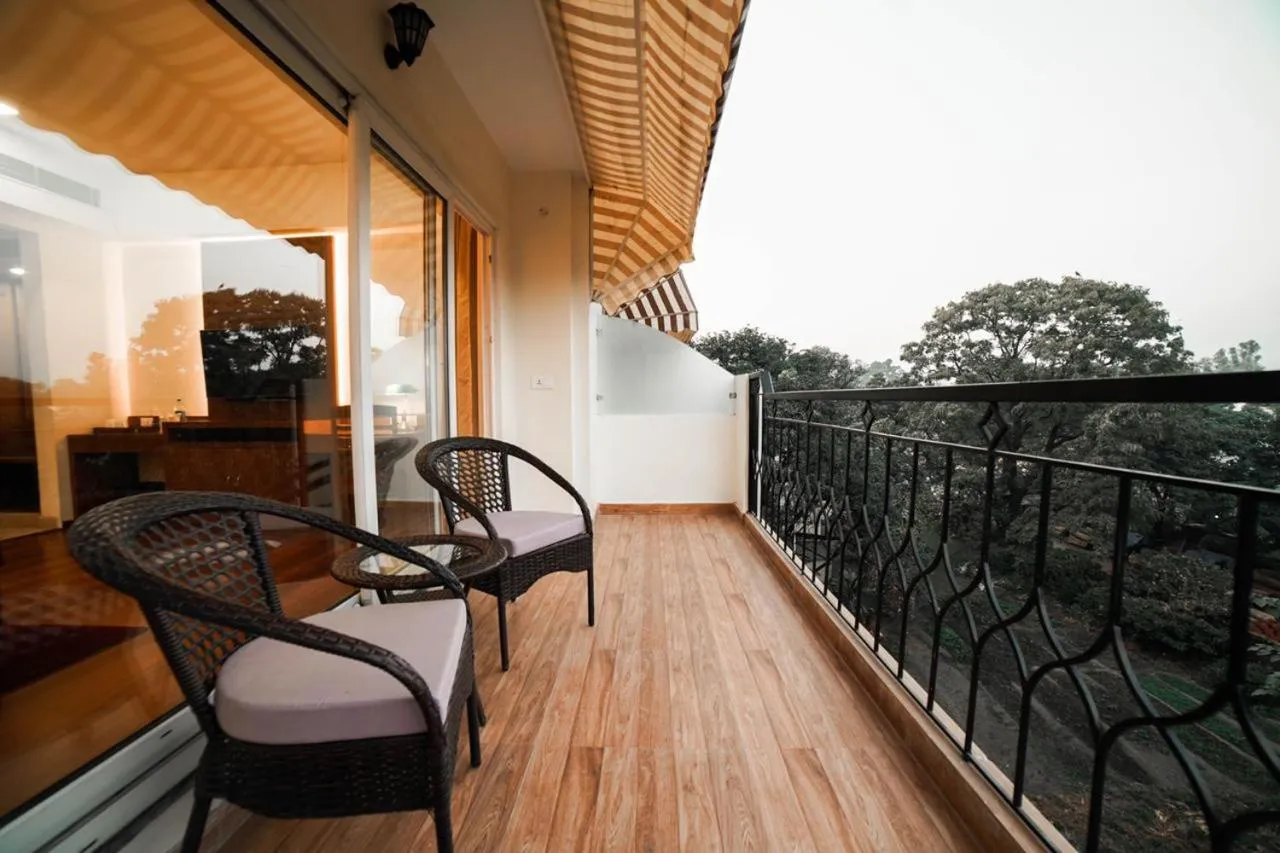 Balcony/Terrace in Hotel Le Amritam