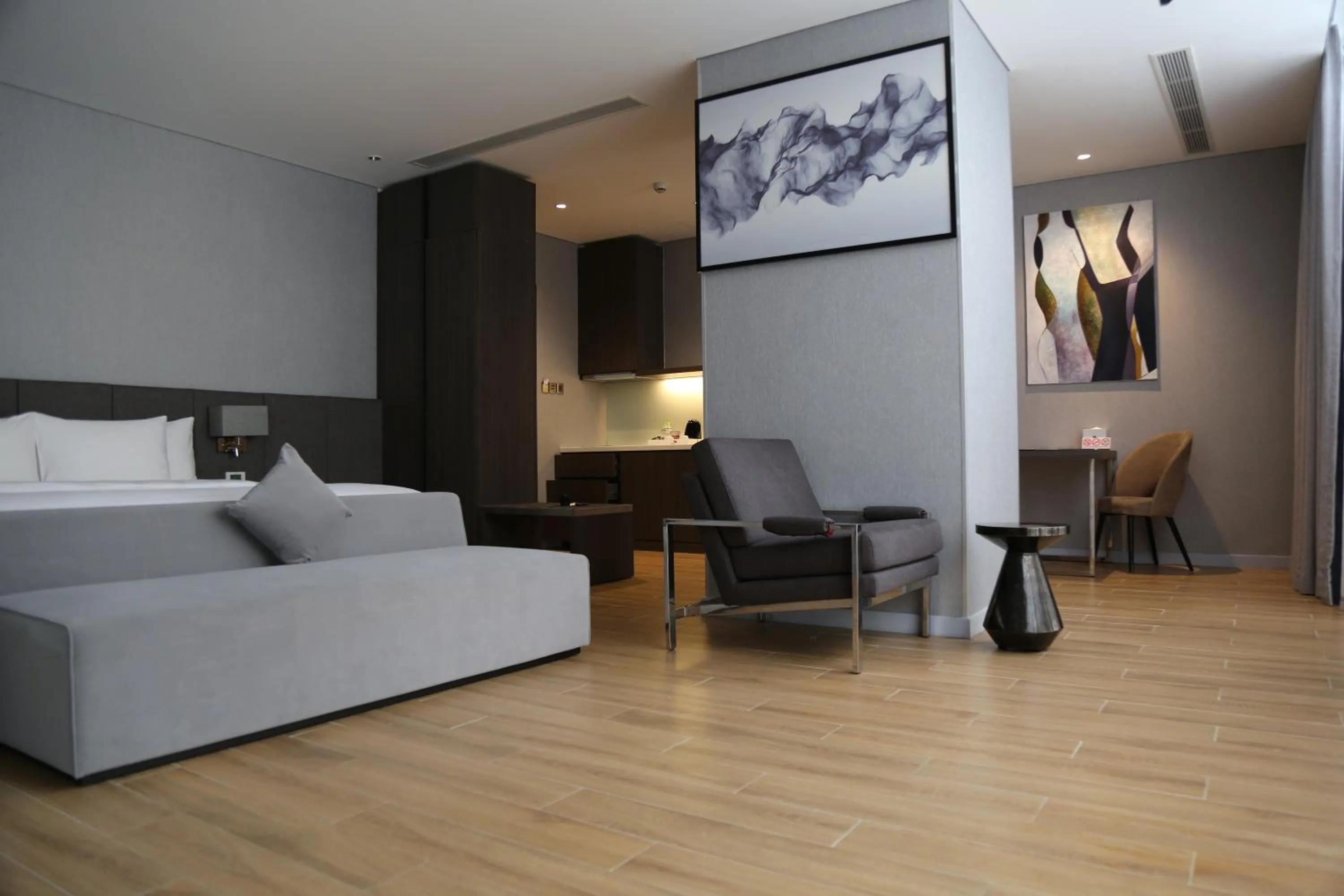 Bed in Premier Pearl Hotel Vung Tau