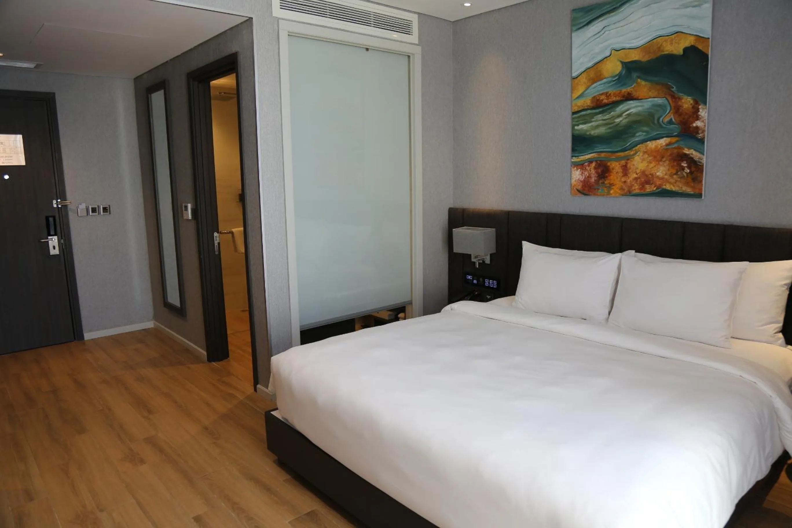 Bed in Premier Pearl Hotel Vung Tau