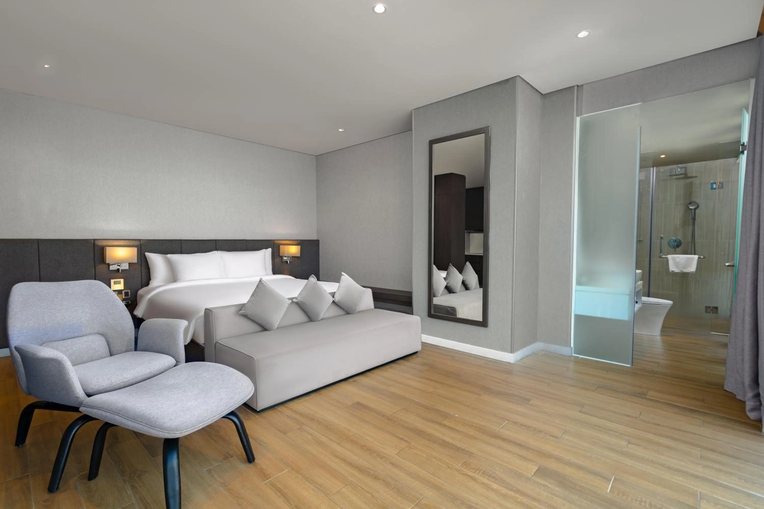 Photo of the whole room in Premier Pearl Hotel Vung Tau