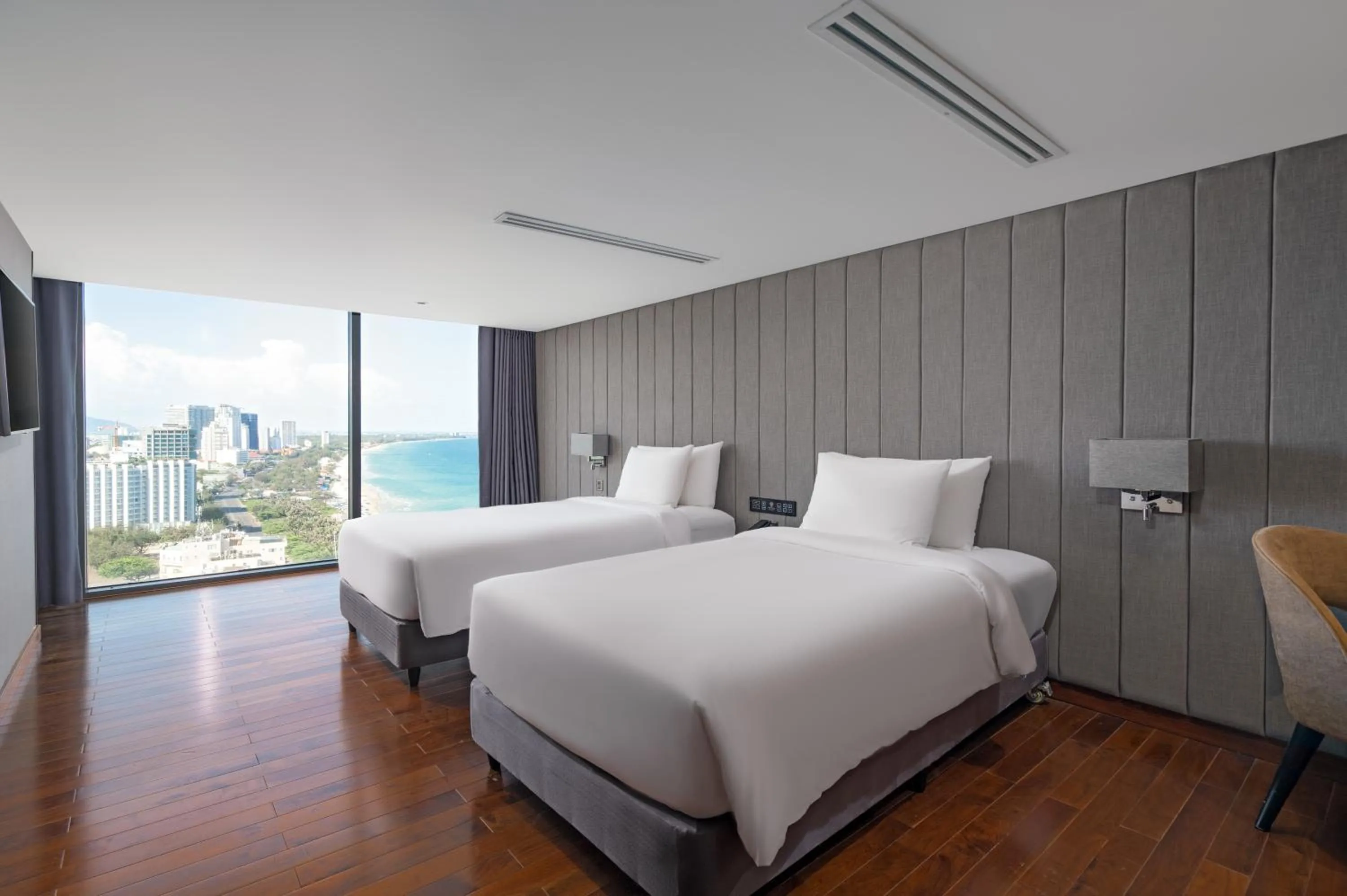 Bed in Premier Pearl Hotel Vung Tau