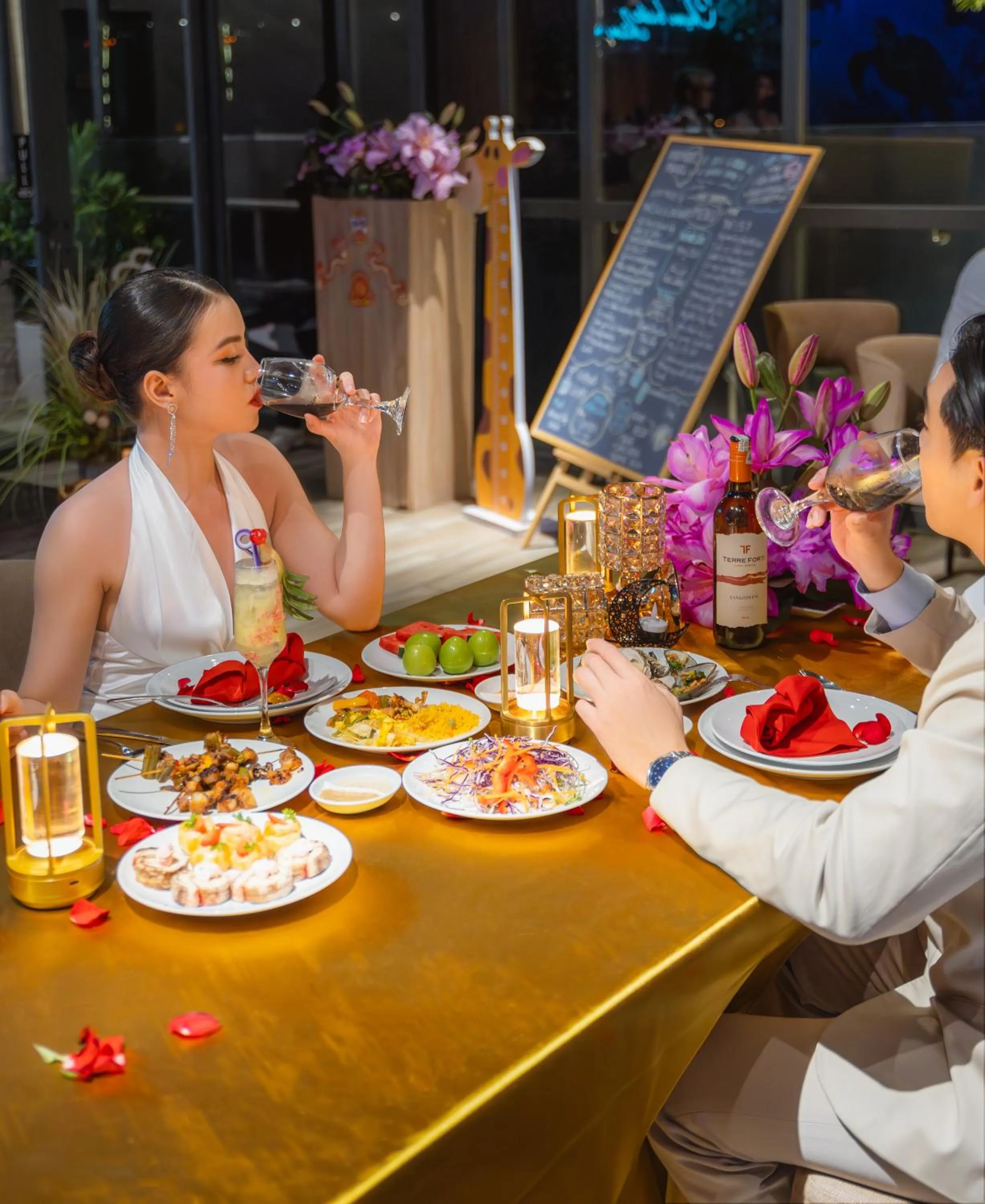 Dinner in Premier Pearl Hotel Vung Tau