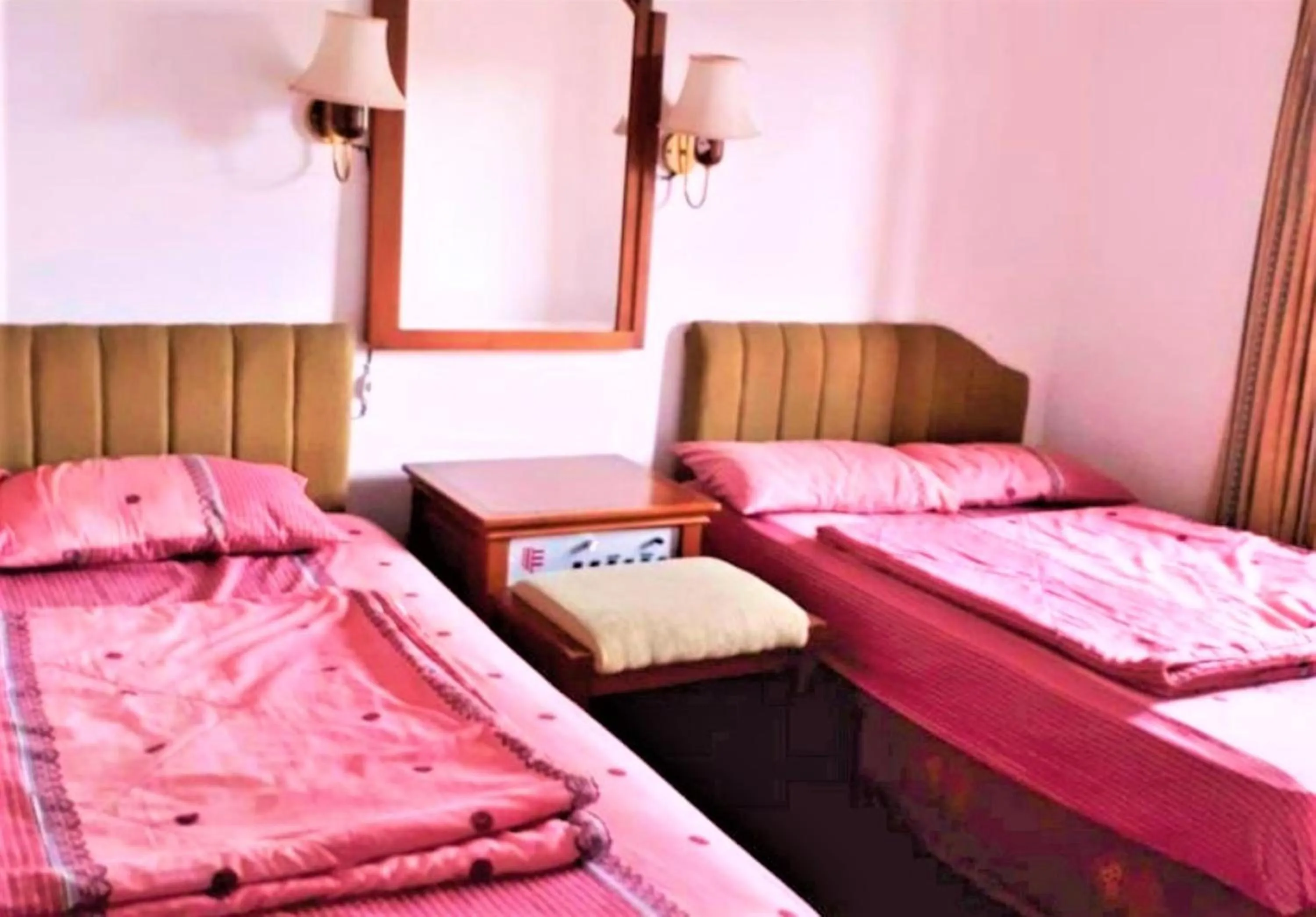 Bedroom, Bed in Villa Orange Lembang Pengkolan