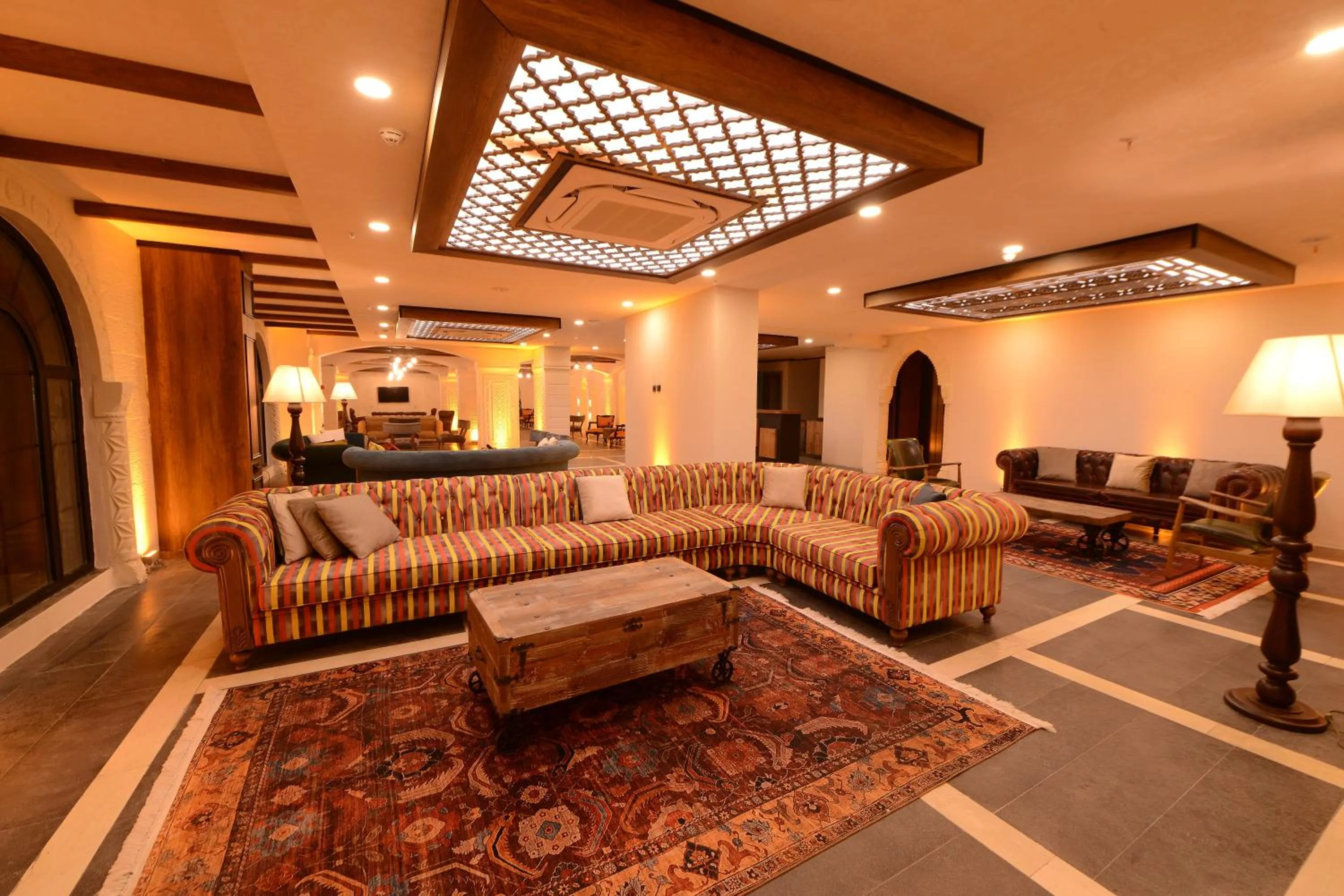 Lobby or reception in RAYMAR HOTELS MARDİN