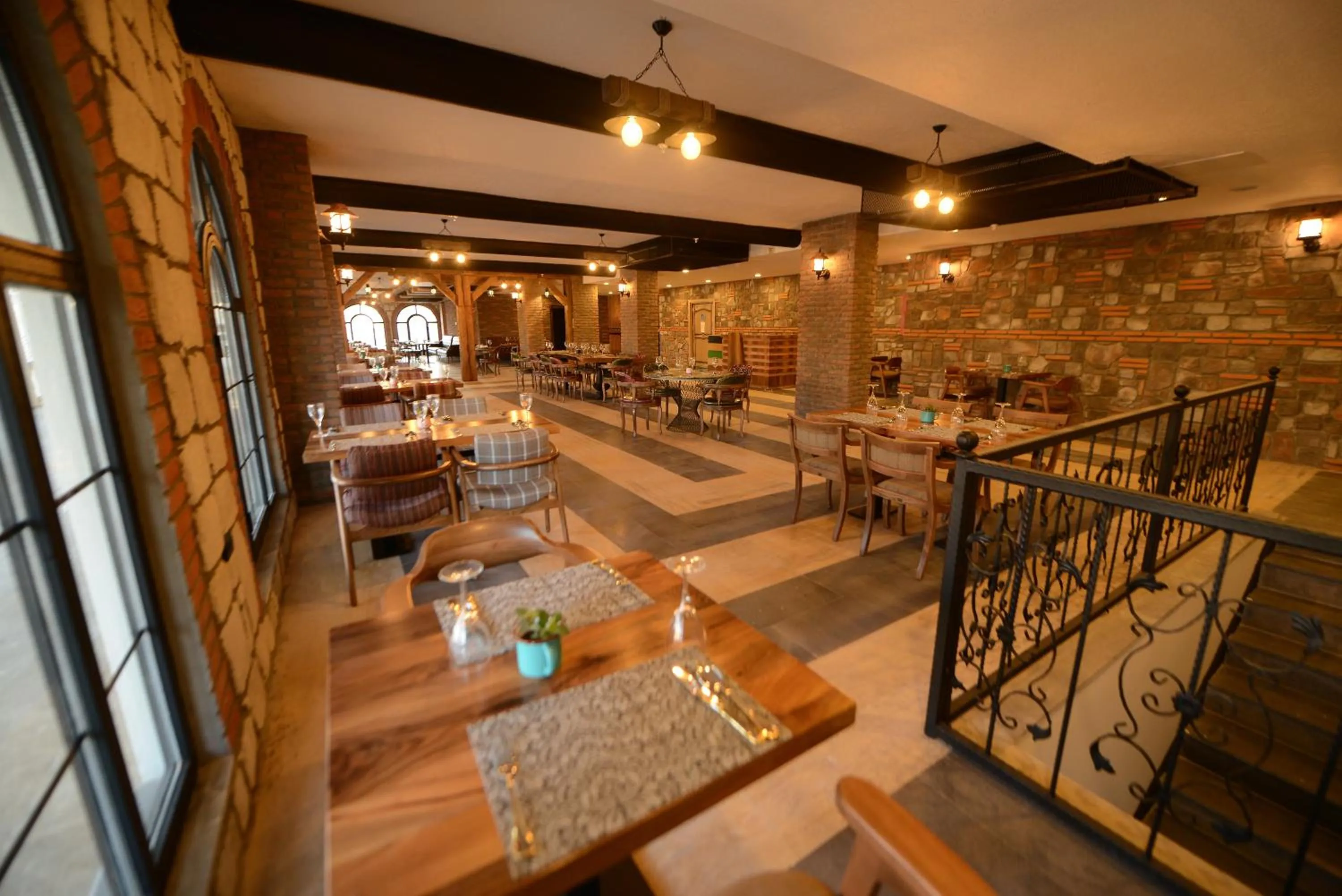 Restaurant/places to eat in RAYMAR HOTELS MARDİN