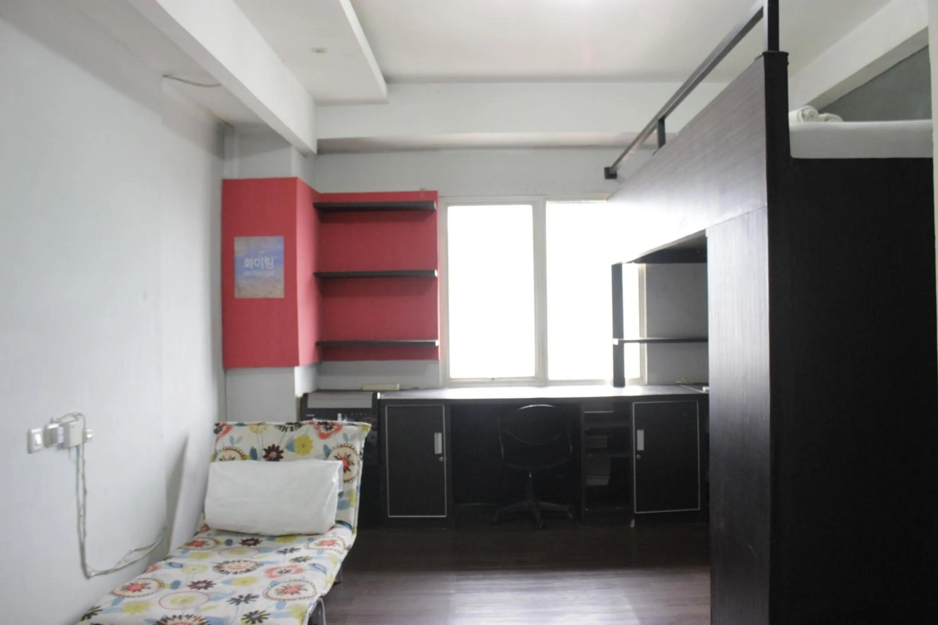 Loft Studio Room at Pinewood Apartment Jatinangor near JATOS By Travelio