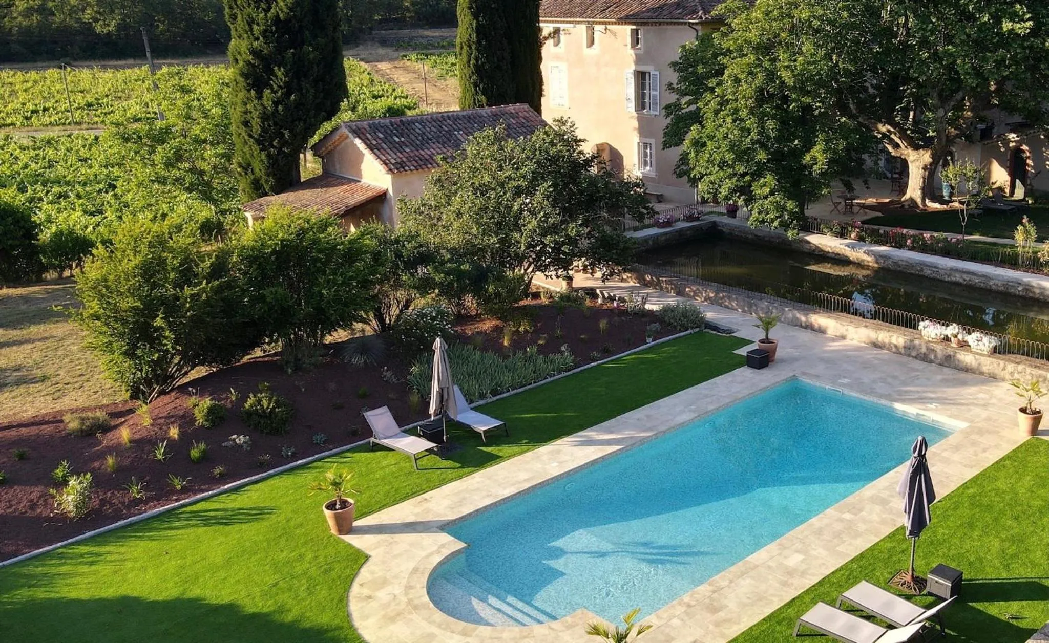 Property building in Domaine Les Mûriers