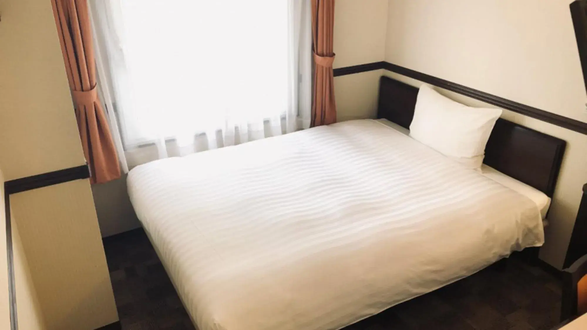 Double Room for Single Use - Smoking in Toyoko Inn Tokyo Shinagawa Konan-guchi Tennozu Isle Double Room for Single Use - Smoking in Toyoko Inn Tokyo Shinagawa Konan-guchi Tennozu Isle