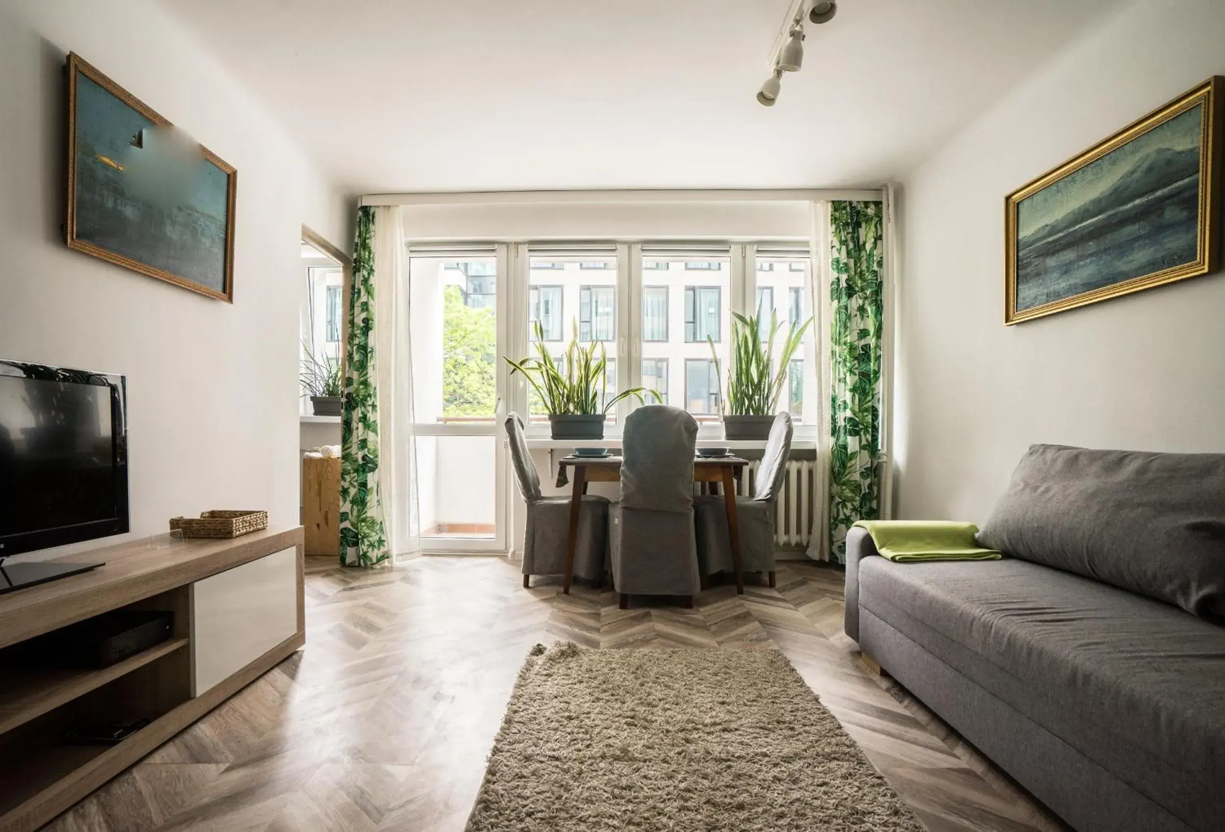oompH Warsaw Central Apartment oompH Warsaw Central Apartment