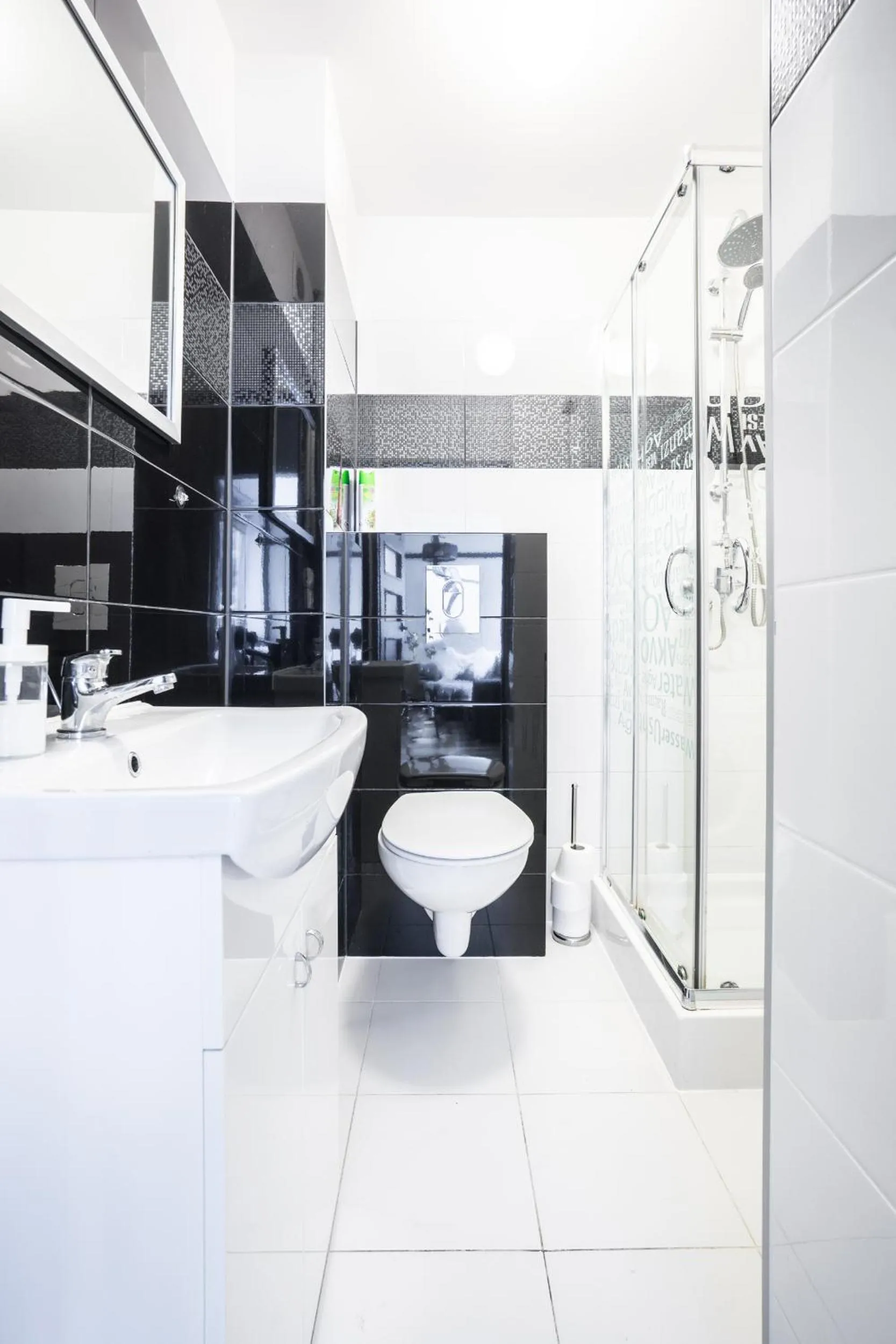 Bathroom in oompH Warsaw Central Apartment