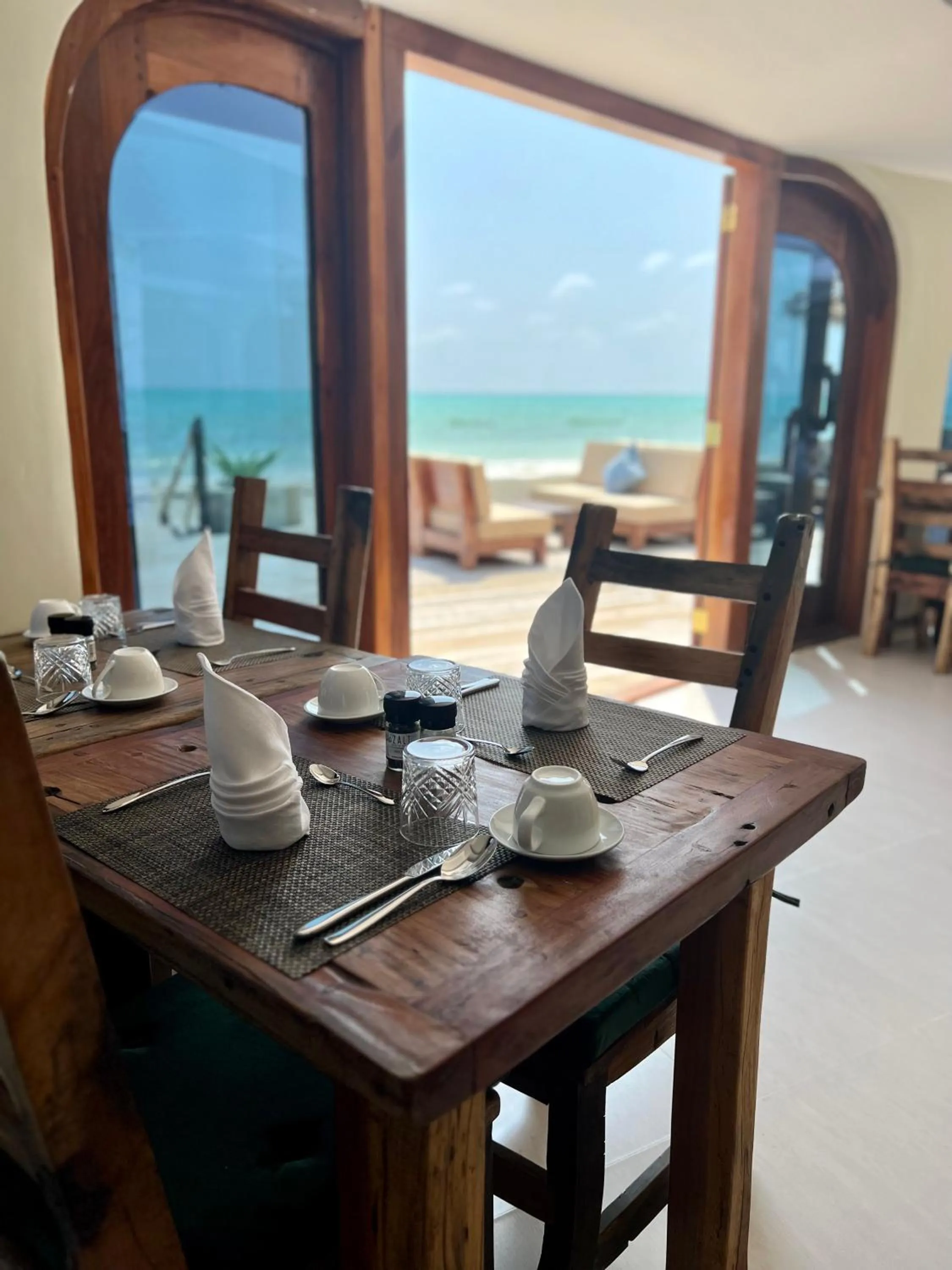 Restaurant/places to eat in Zula Zanzibar