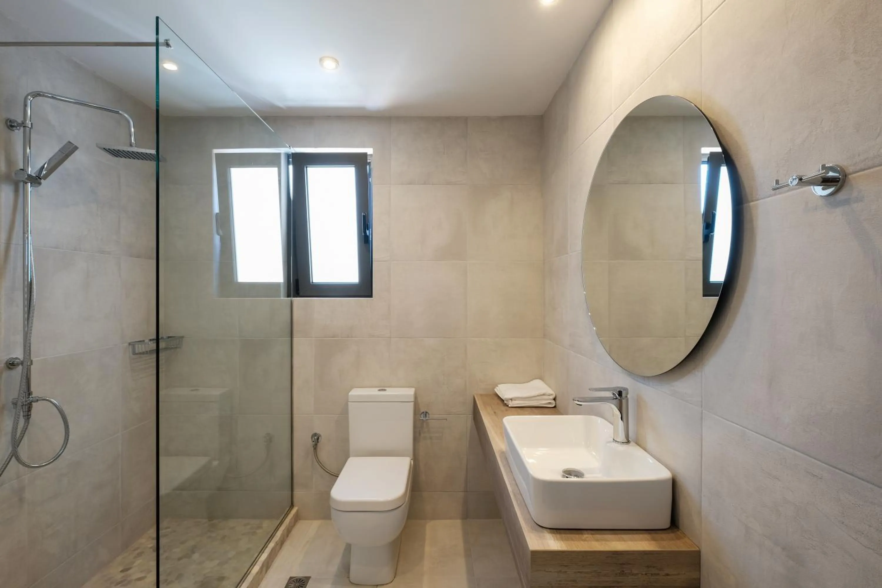 Bathroom in Margo Beach Hotel