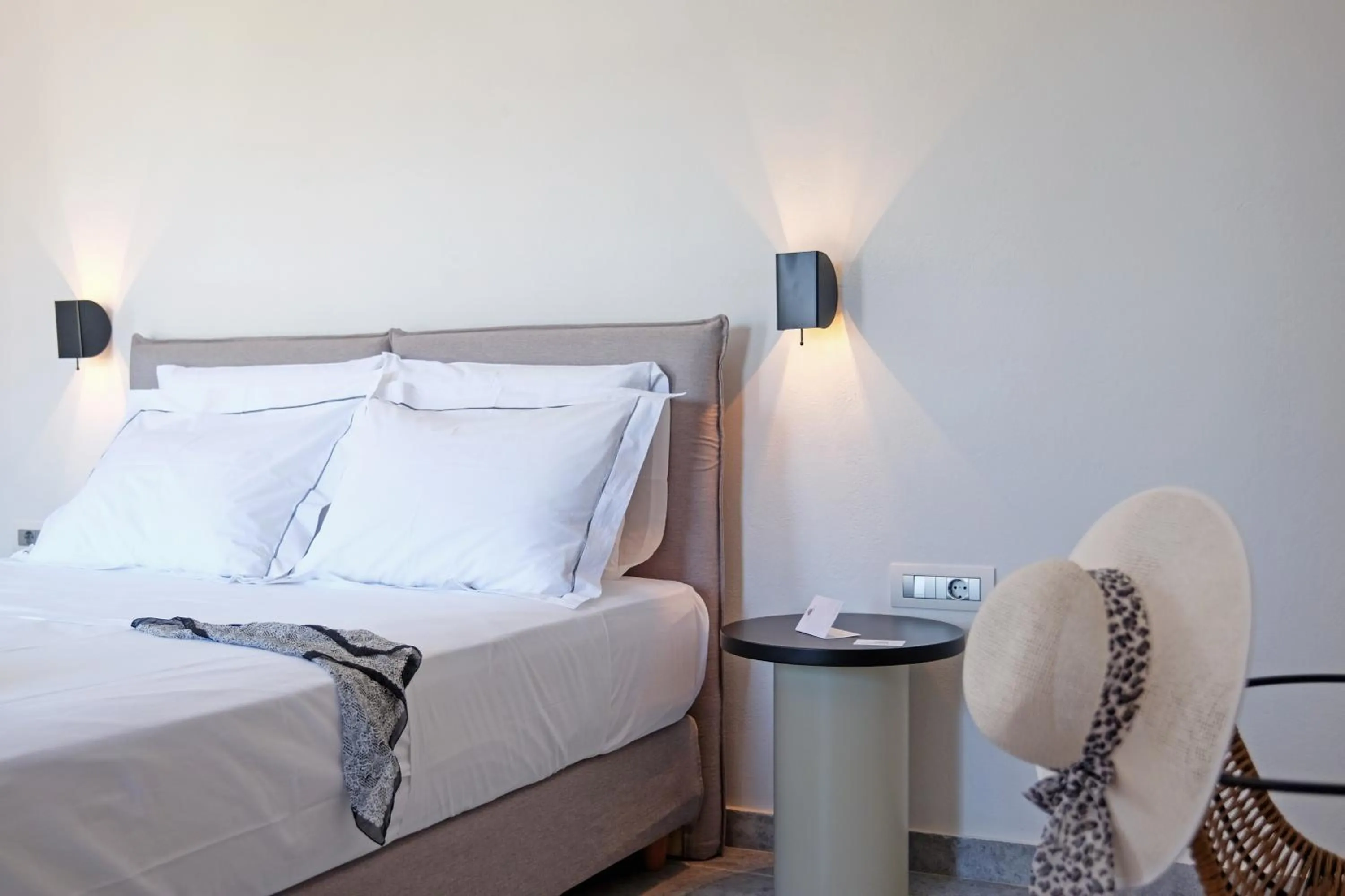 Bedroom, Bed in Margo Beach Hotel