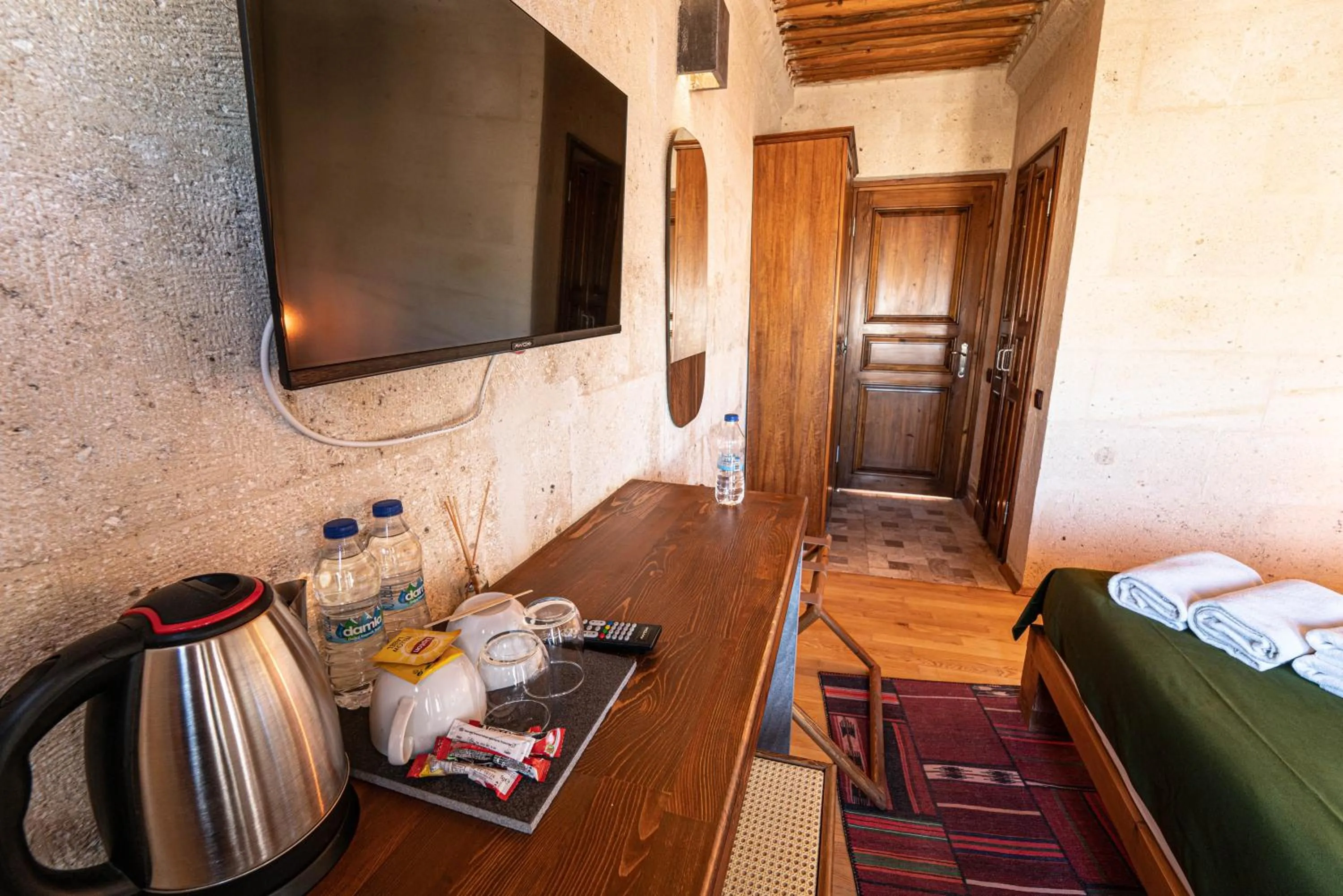 Photo of the whole room, Bed in Alice in Cappadocia