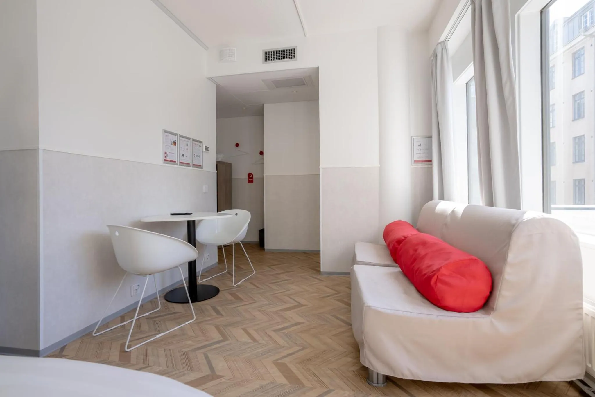 Living room in Omena Hotel Turku Kauppiaskatu