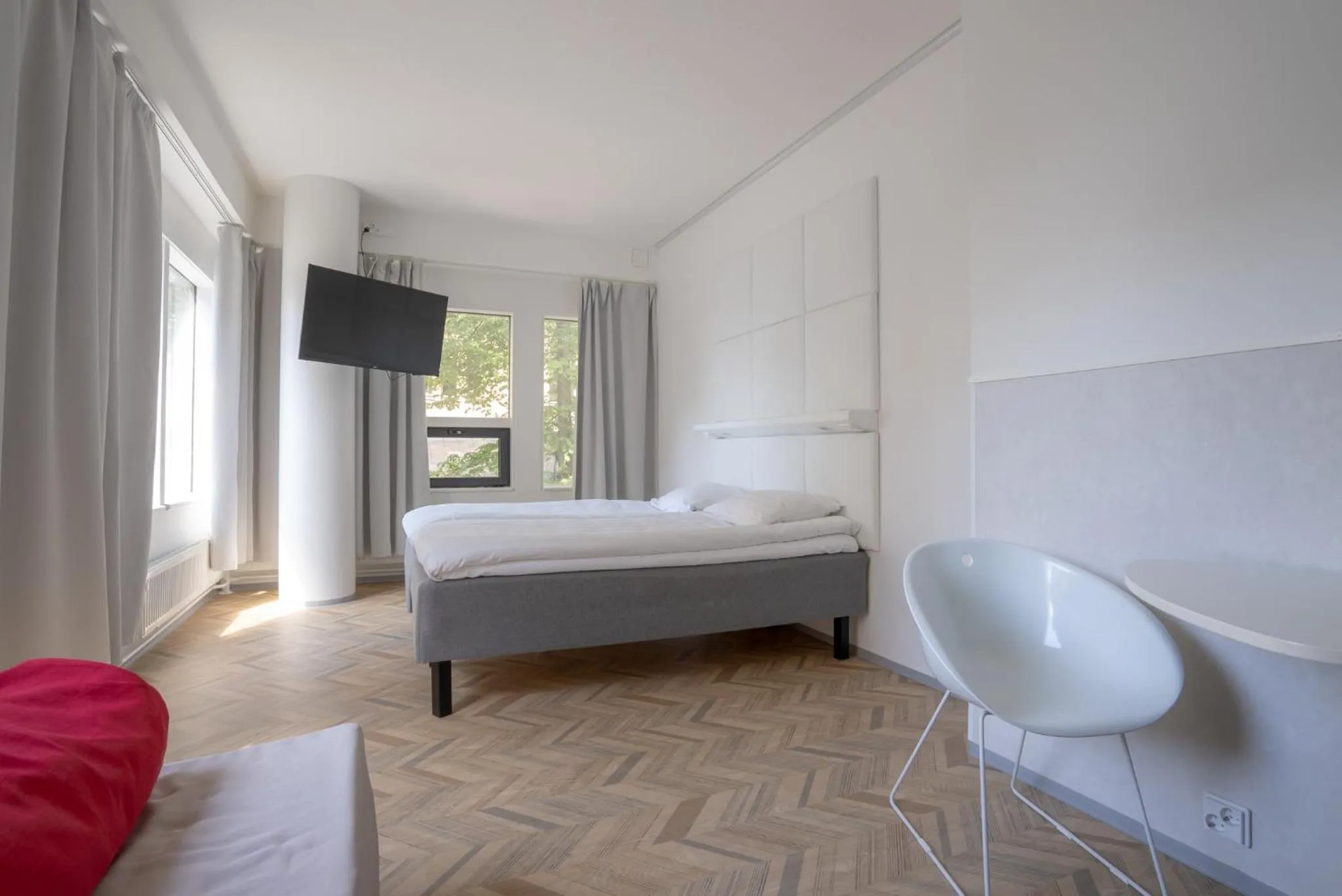 Bedroom, Bed in Omena Hotel Turku Kauppiaskatu