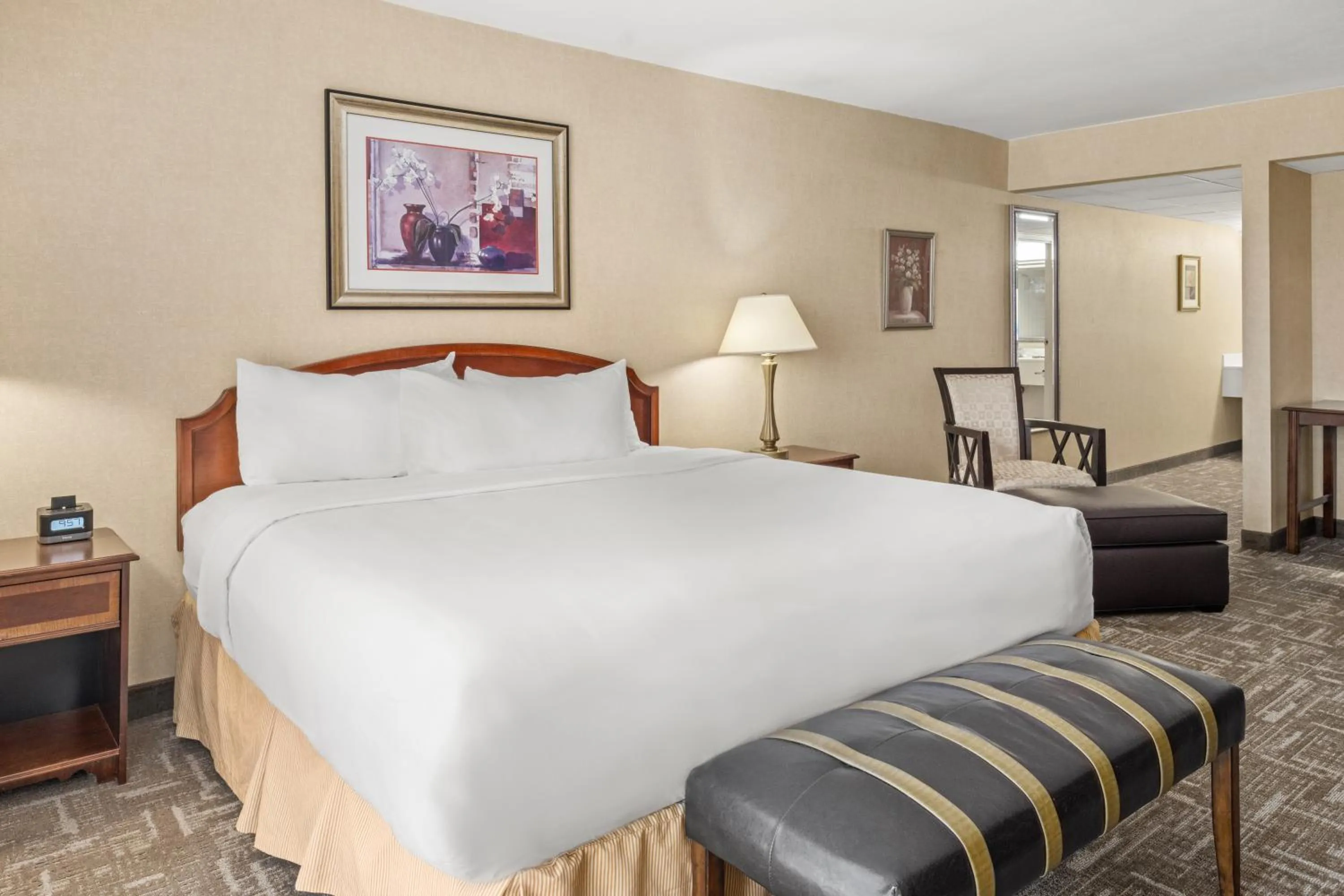 Bedroom, Bed in Montana Trailhead Inn