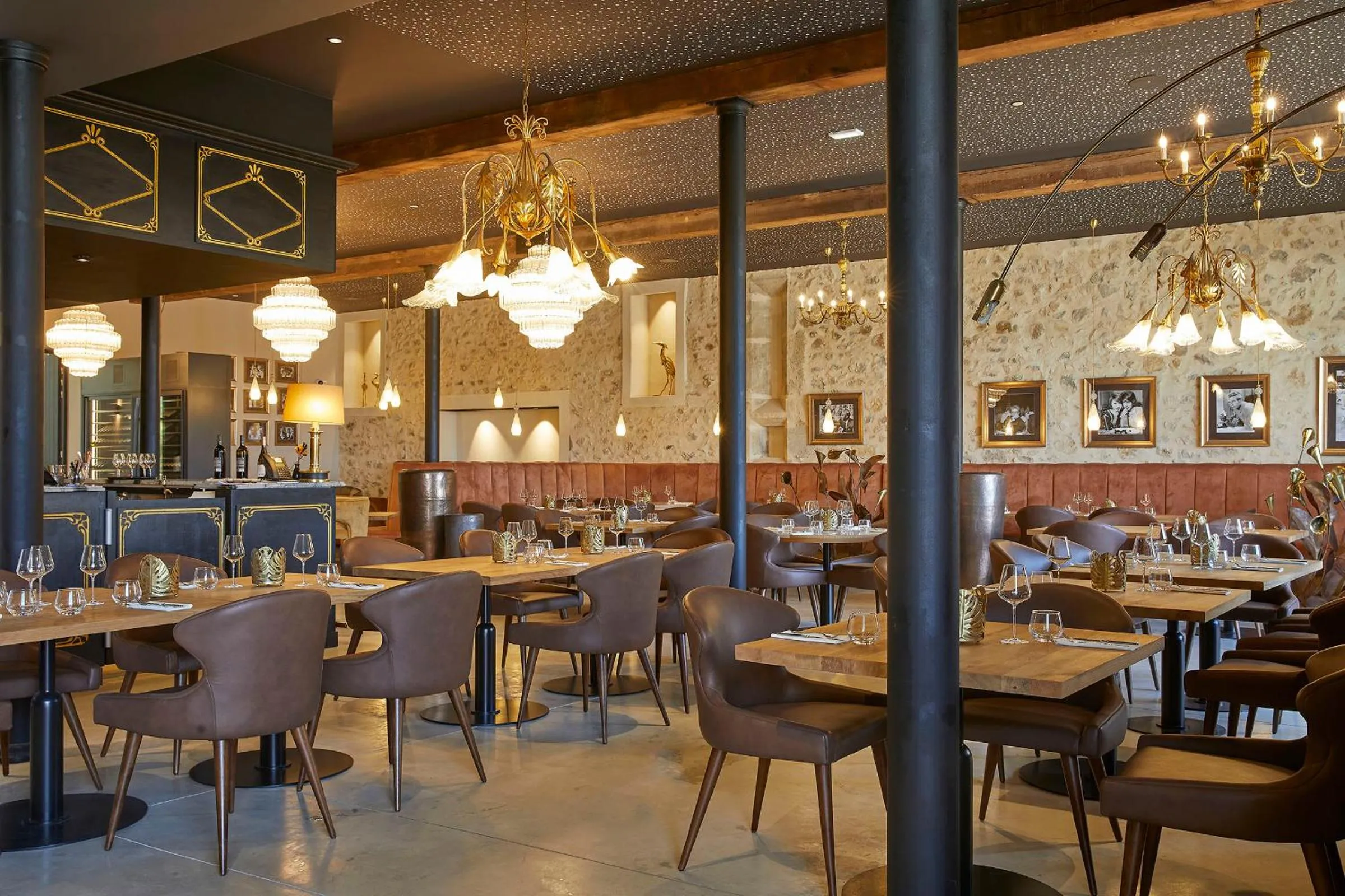 Restaurant/places to eat in Château Capitoul