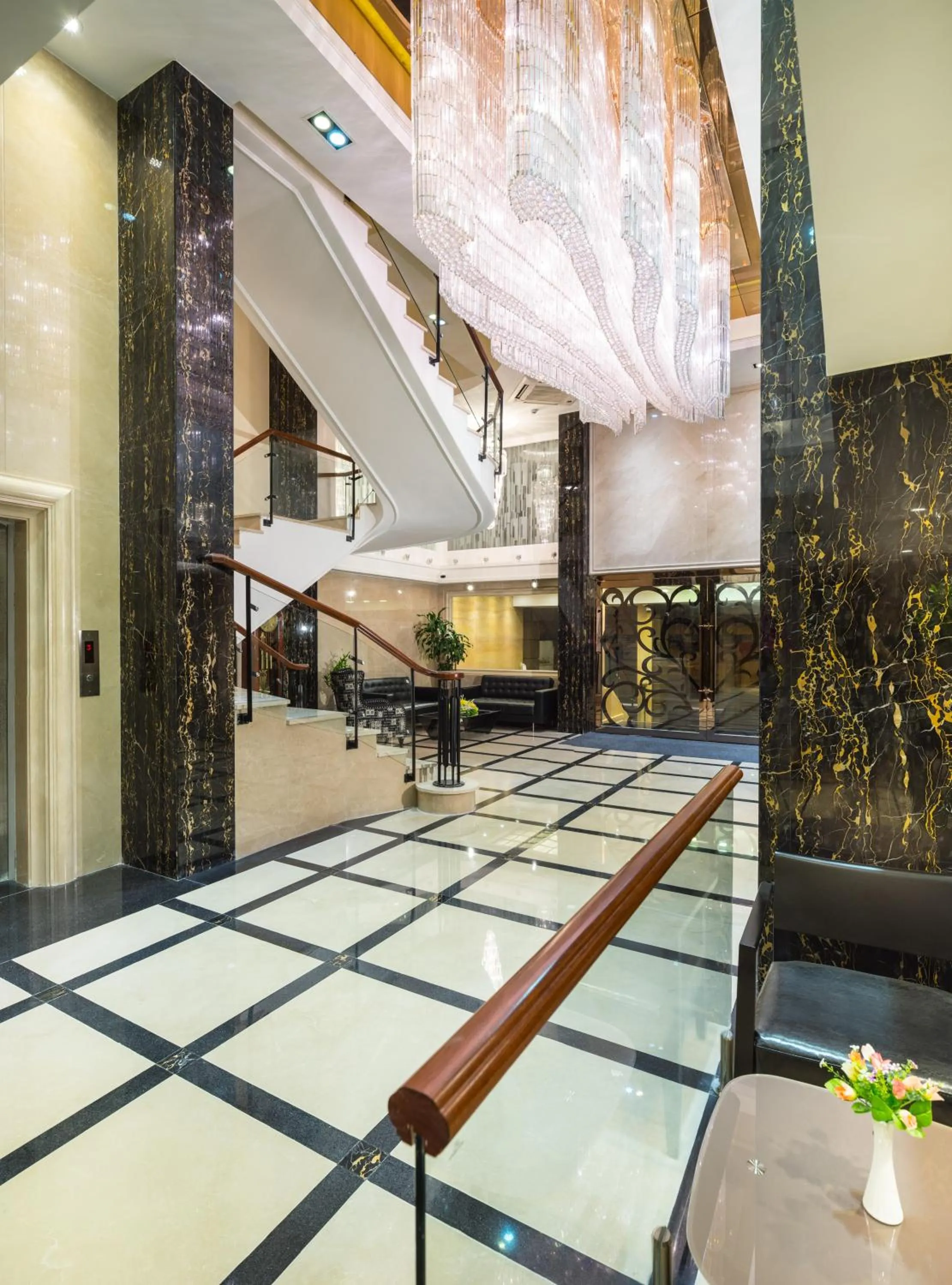 Lobby or reception in Empress Hotel Ho Chi Minh City