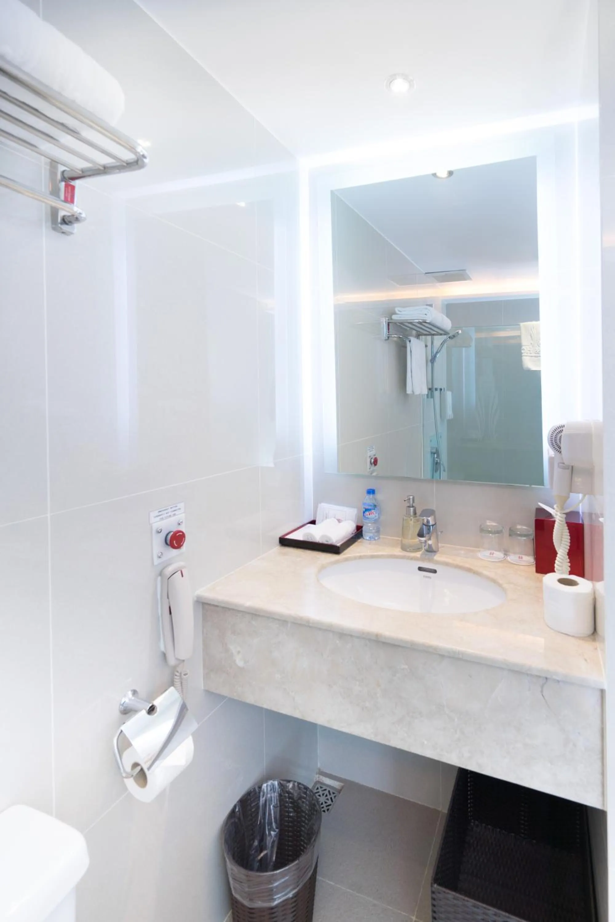 Bathroom in Empress Hotel Ho Chi Minh City