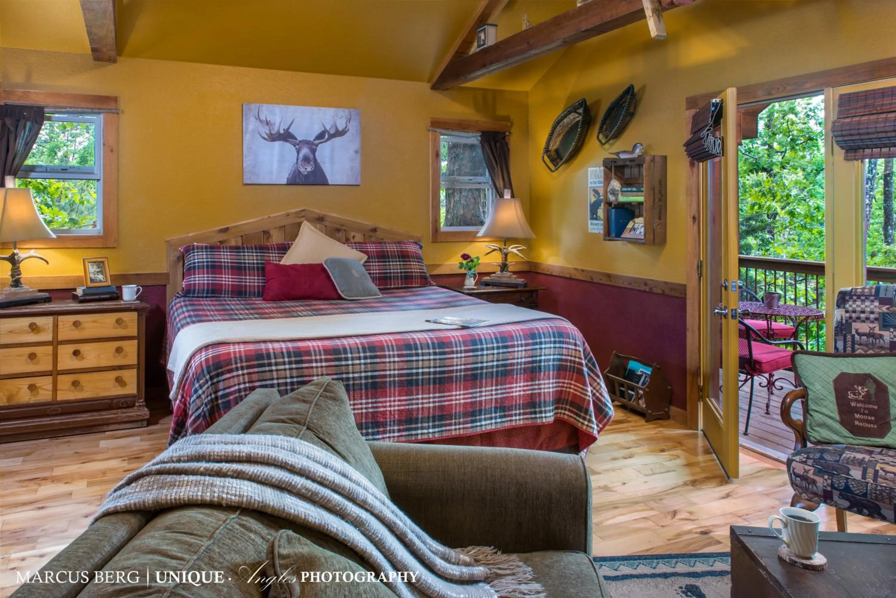 Bedroom, Bed in Eureka Sunset Cabins