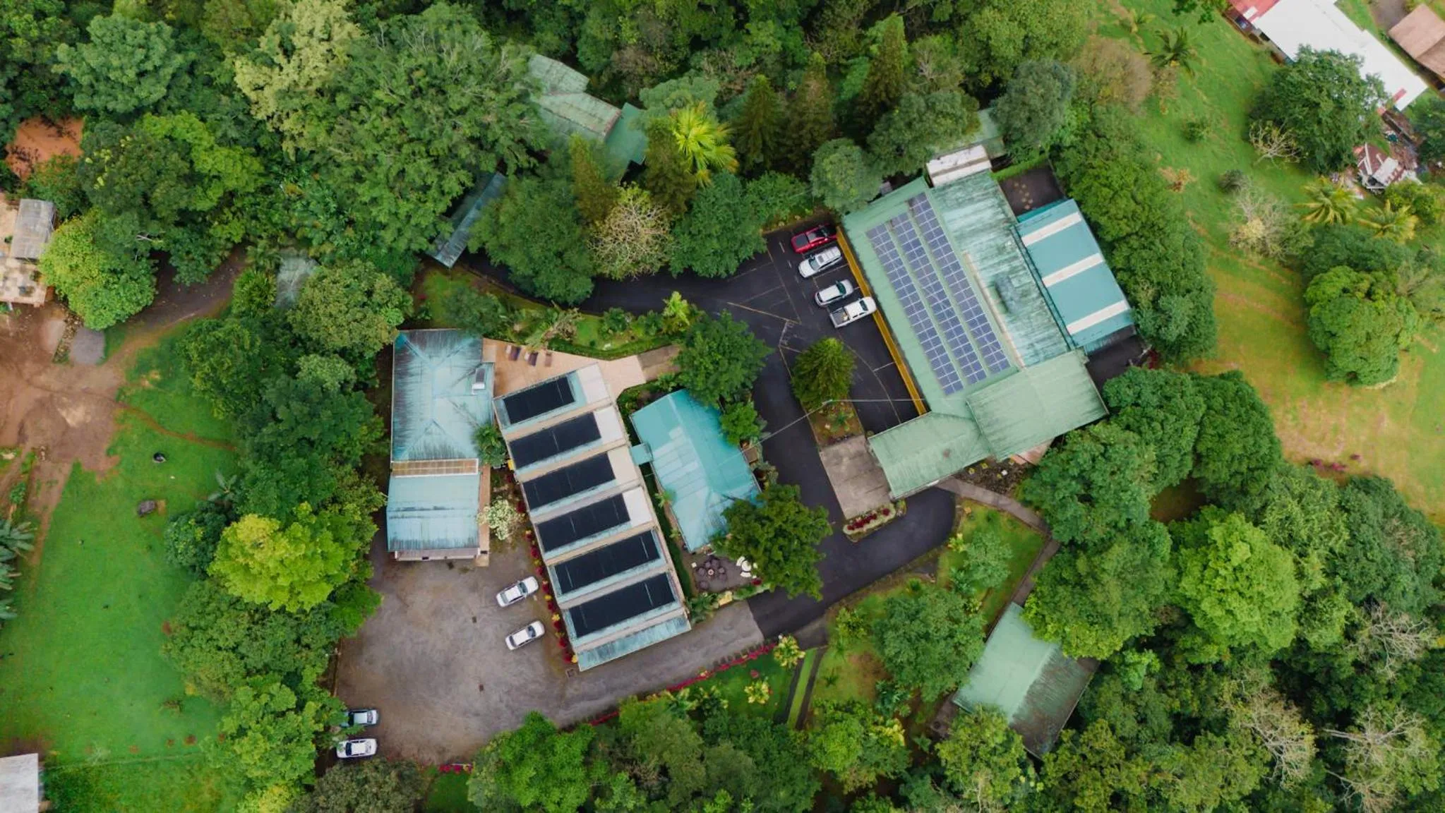 Property building in Ávita Lodge