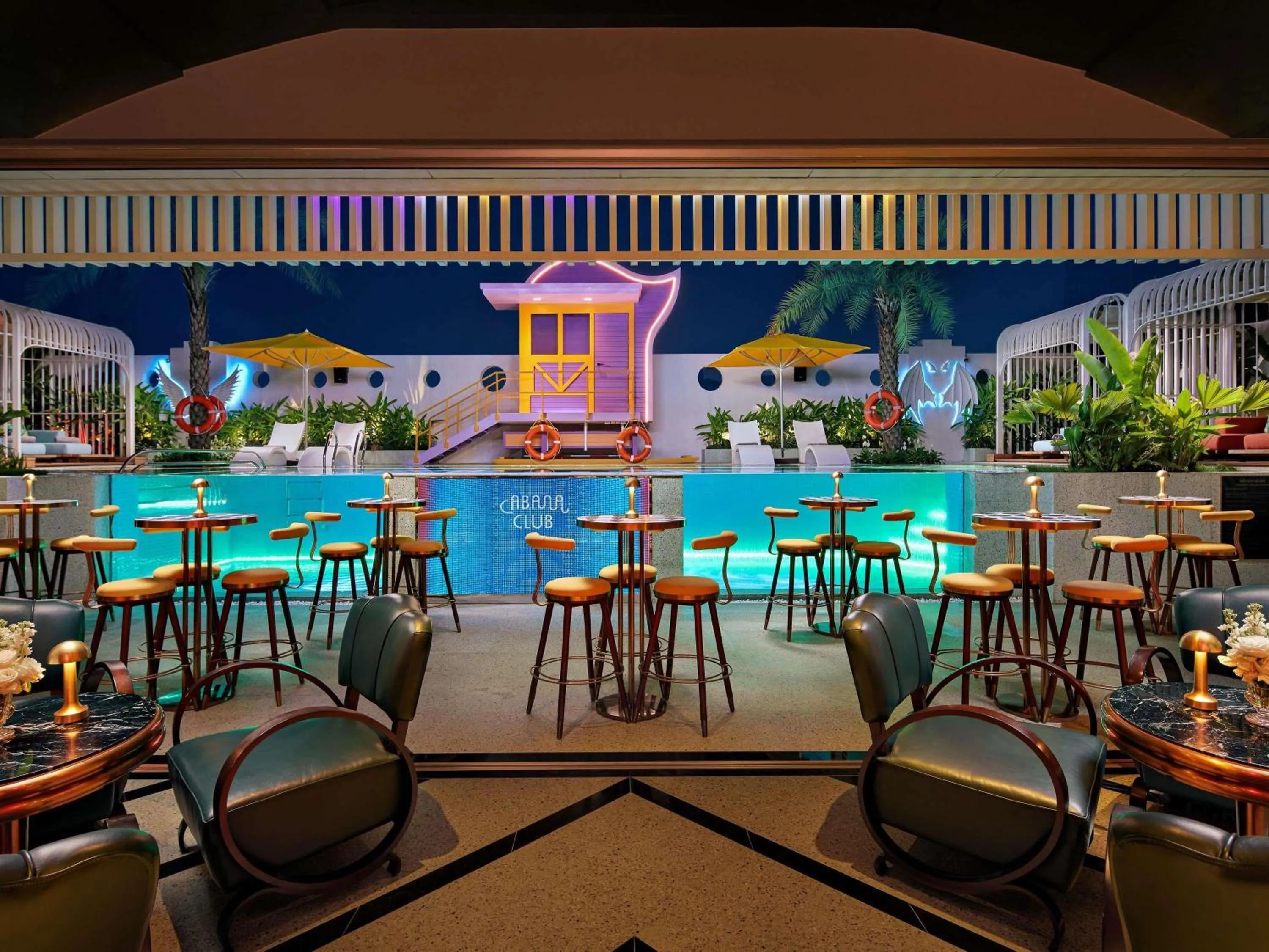 Lounge or bar in Mövenpick Hotel Hanoi Centre