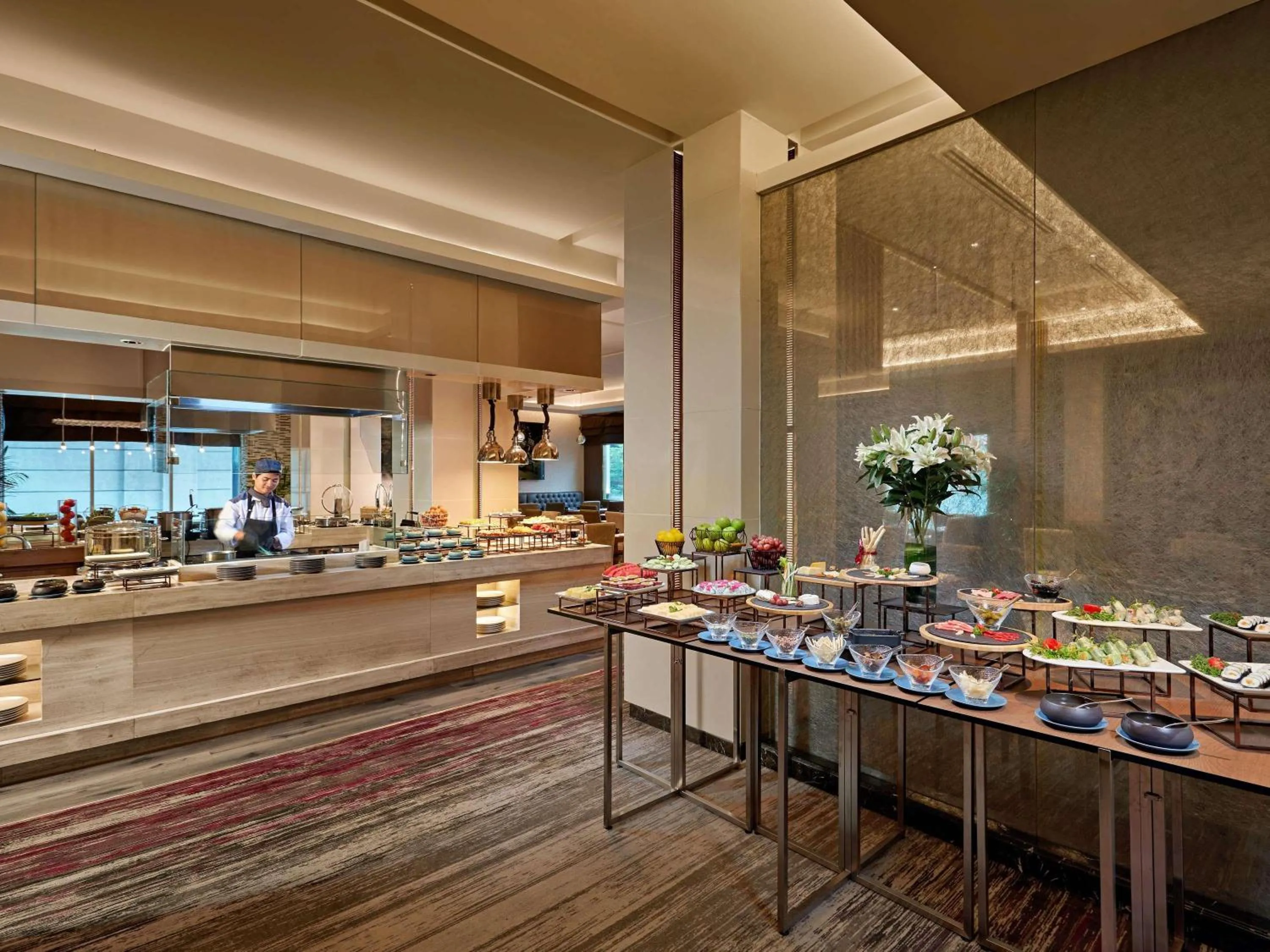 Restaurant/places to eat in Mövenpick Hotel Hanoi Centre