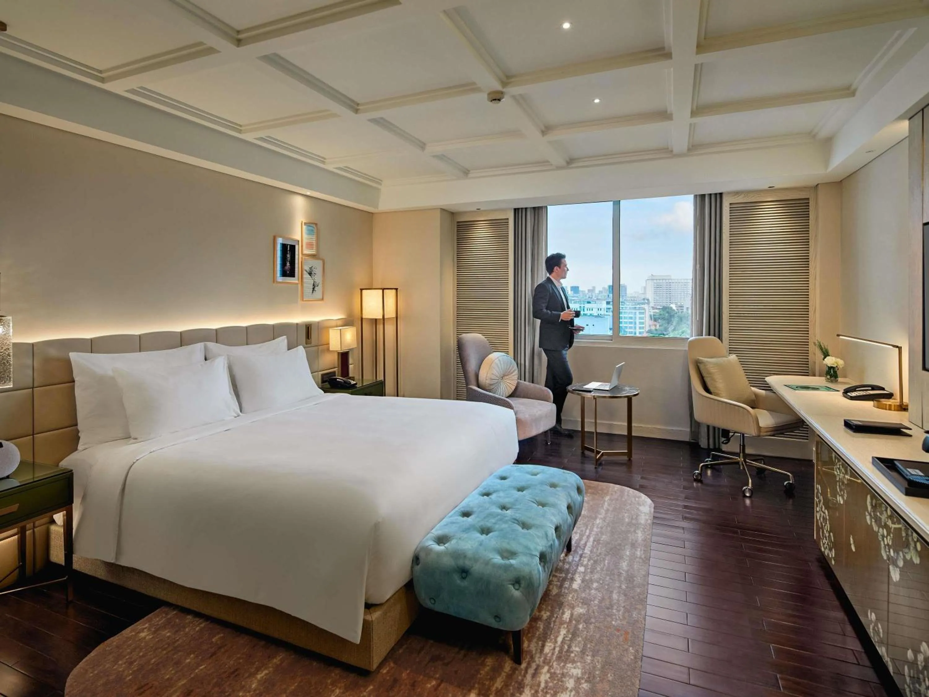 Bedroom, Bed in Mövenpick Hotel Hanoi Centre