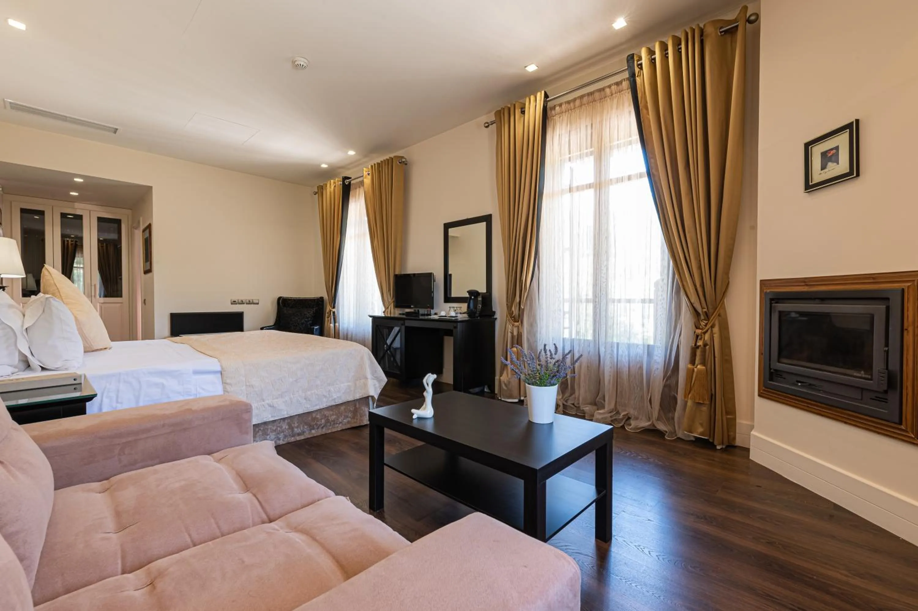 Junior Suite in Nymfasia Resort