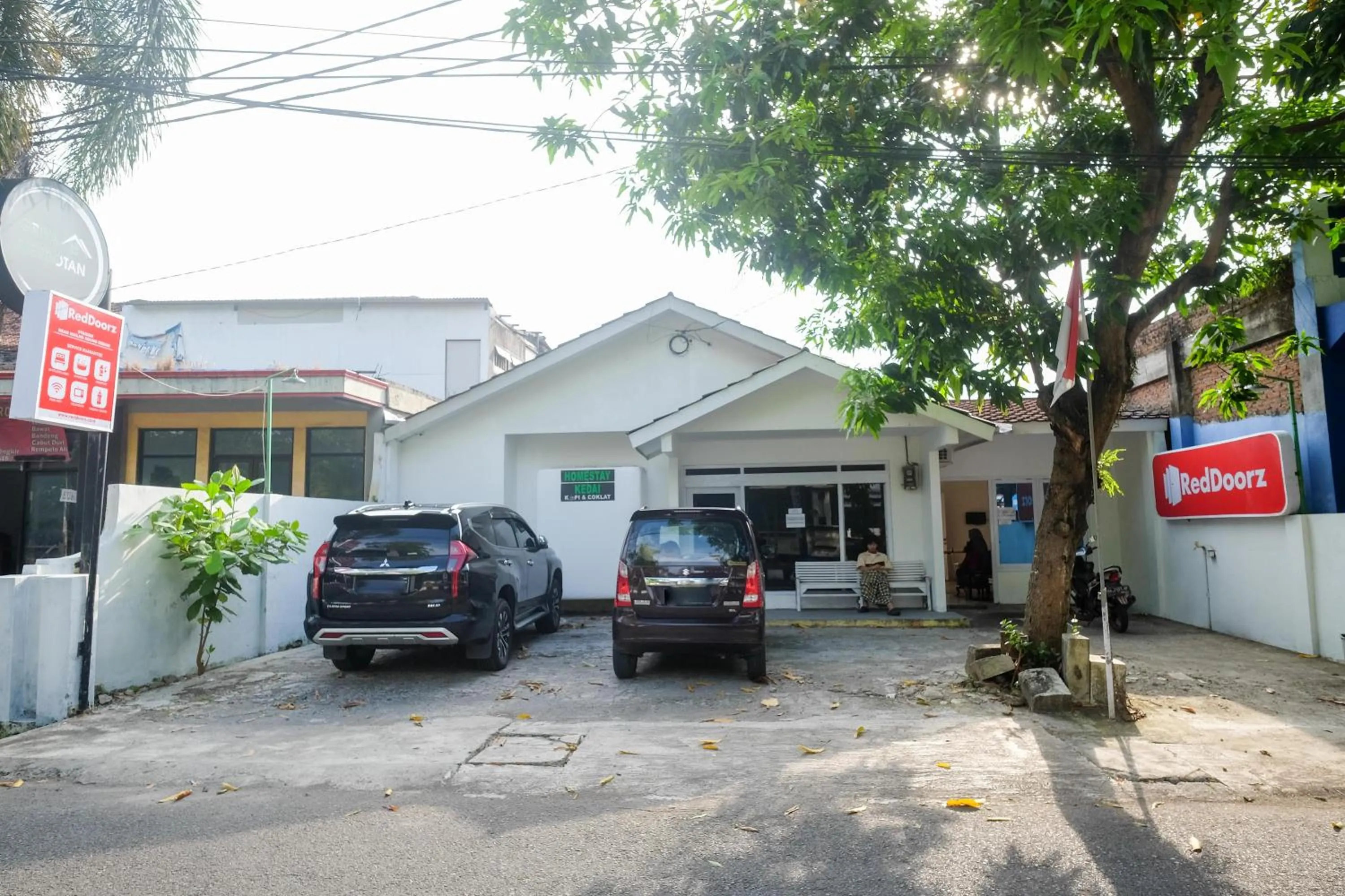 Property building in RedDoorz Syariah at Griya Merbotan Demak