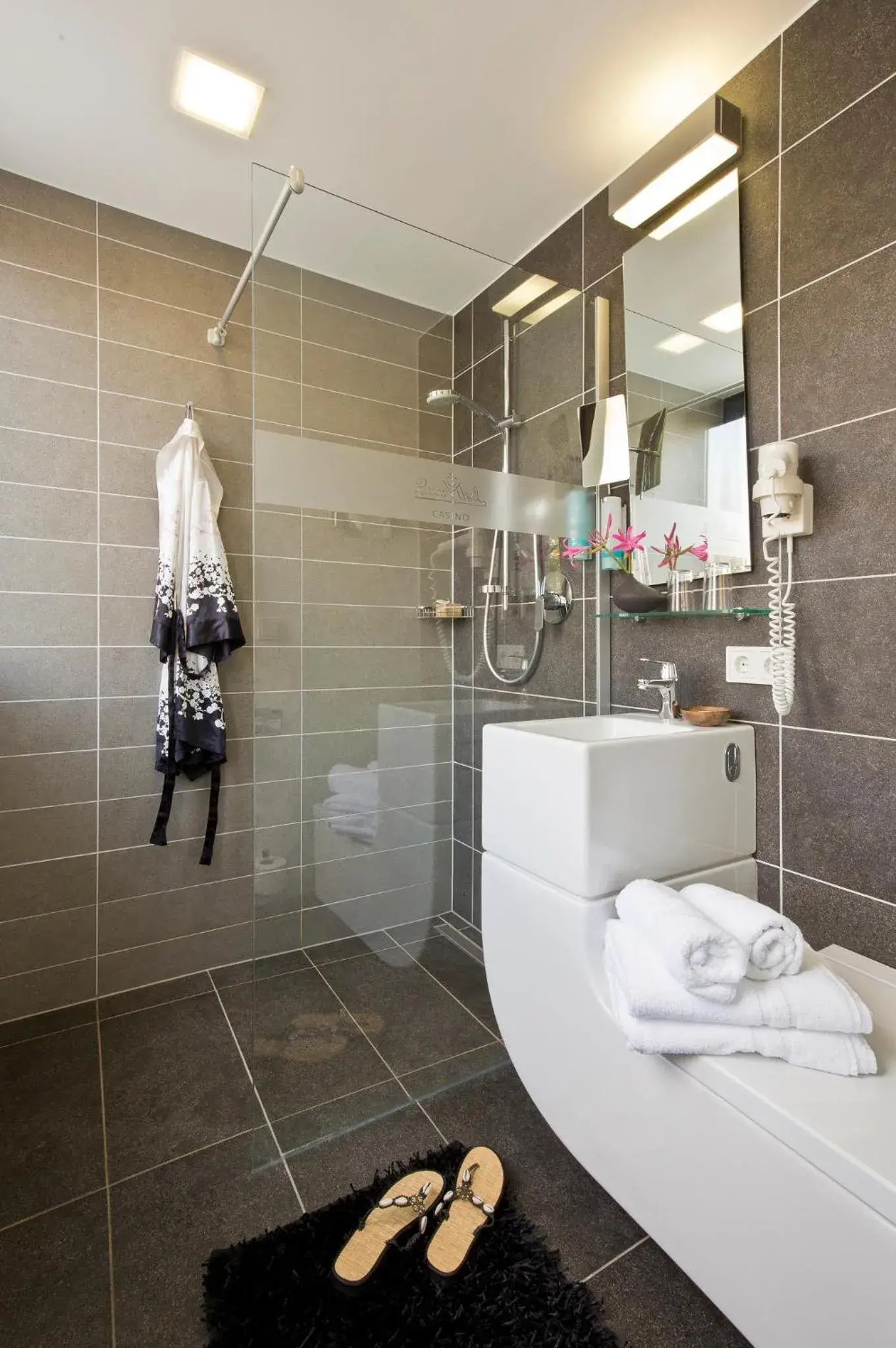 Double Room - single occupancy in Hotel & Restaurant Rosenthal Casino Double Room - single occupancy in Hotel & Restaurant Rosenthal Casino