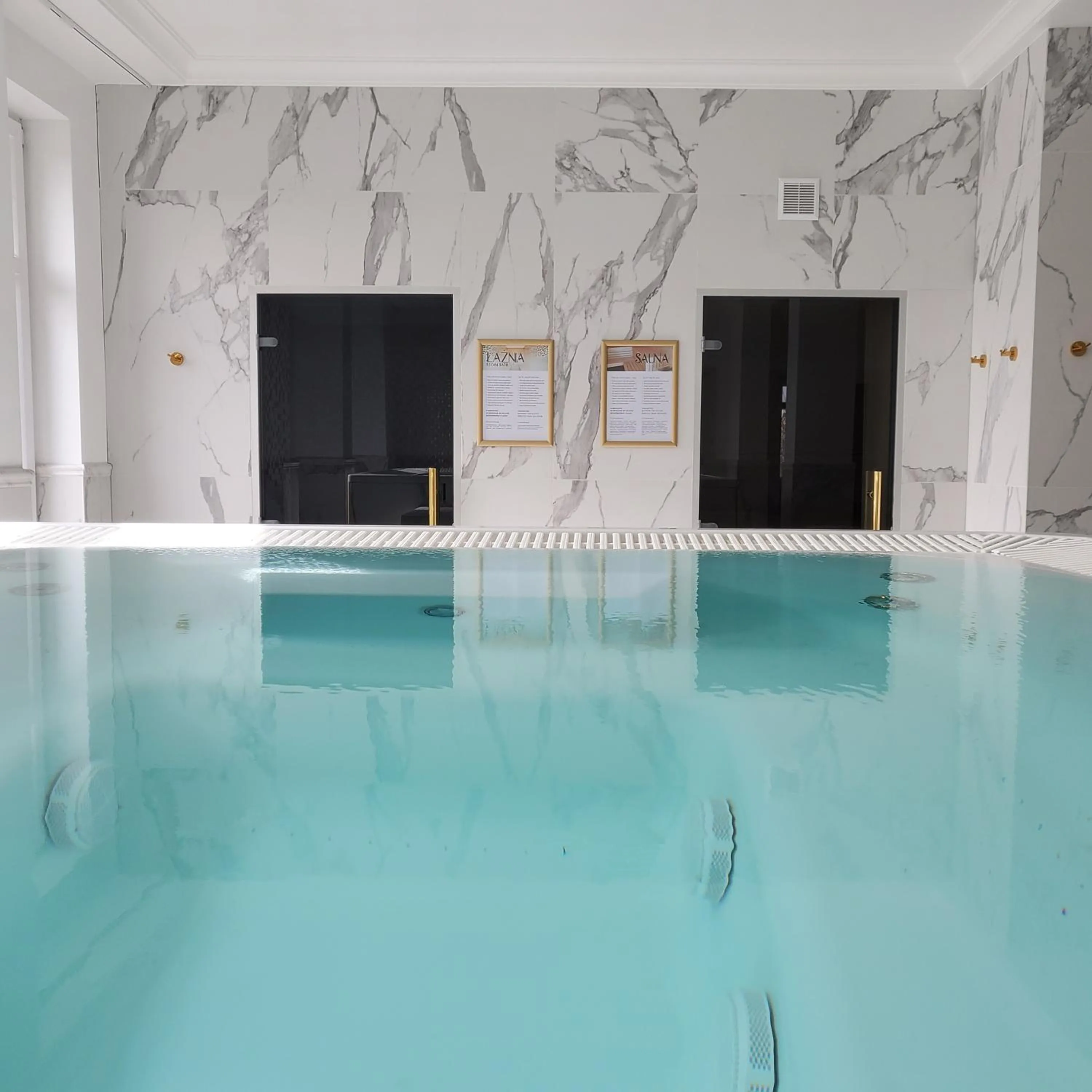 Hot Tub in Hotel Pavco