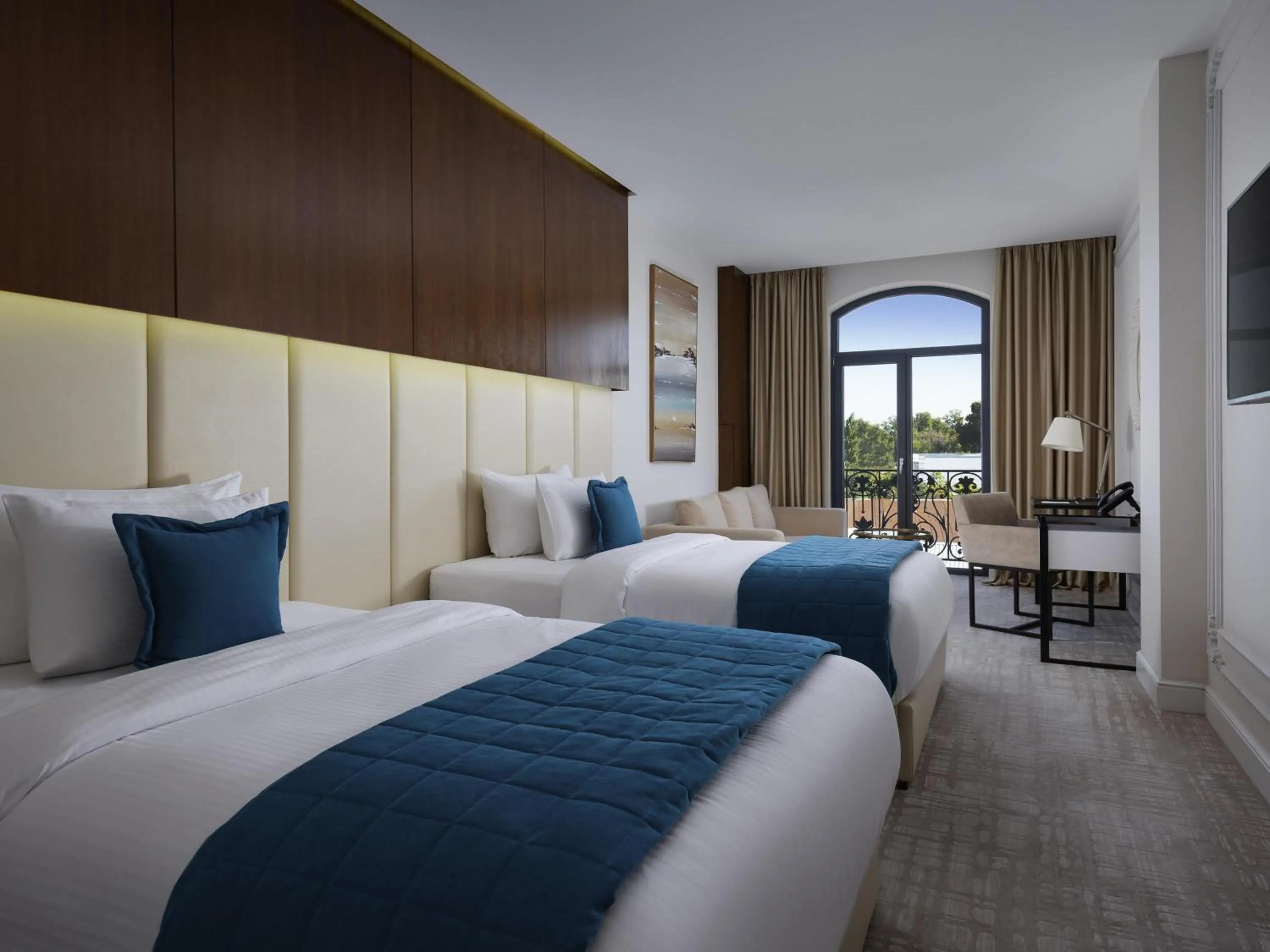 Bedroom, Bed in Mercure Tashkent South