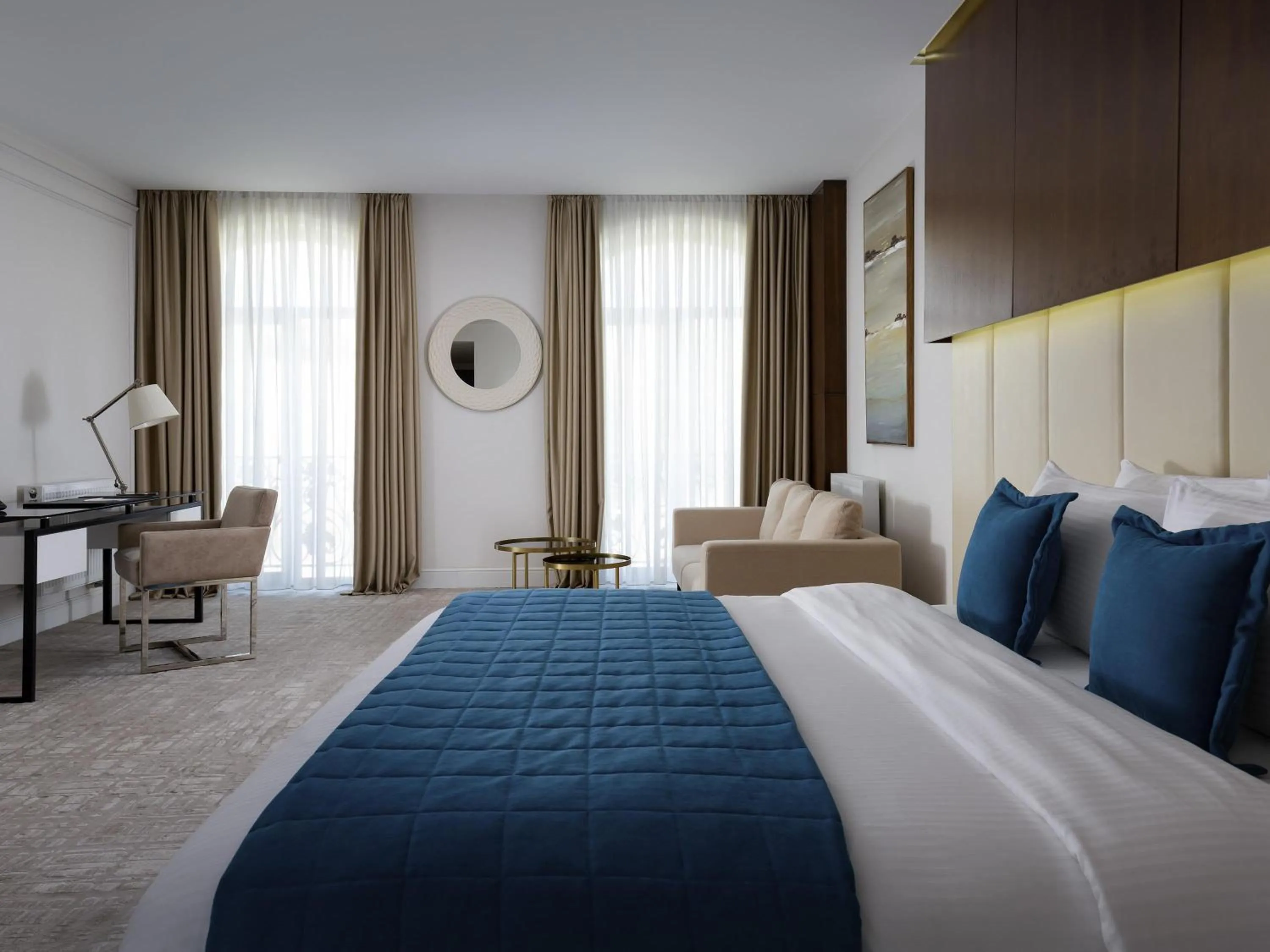 Bedroom, Bed in Mercure Tashkent South