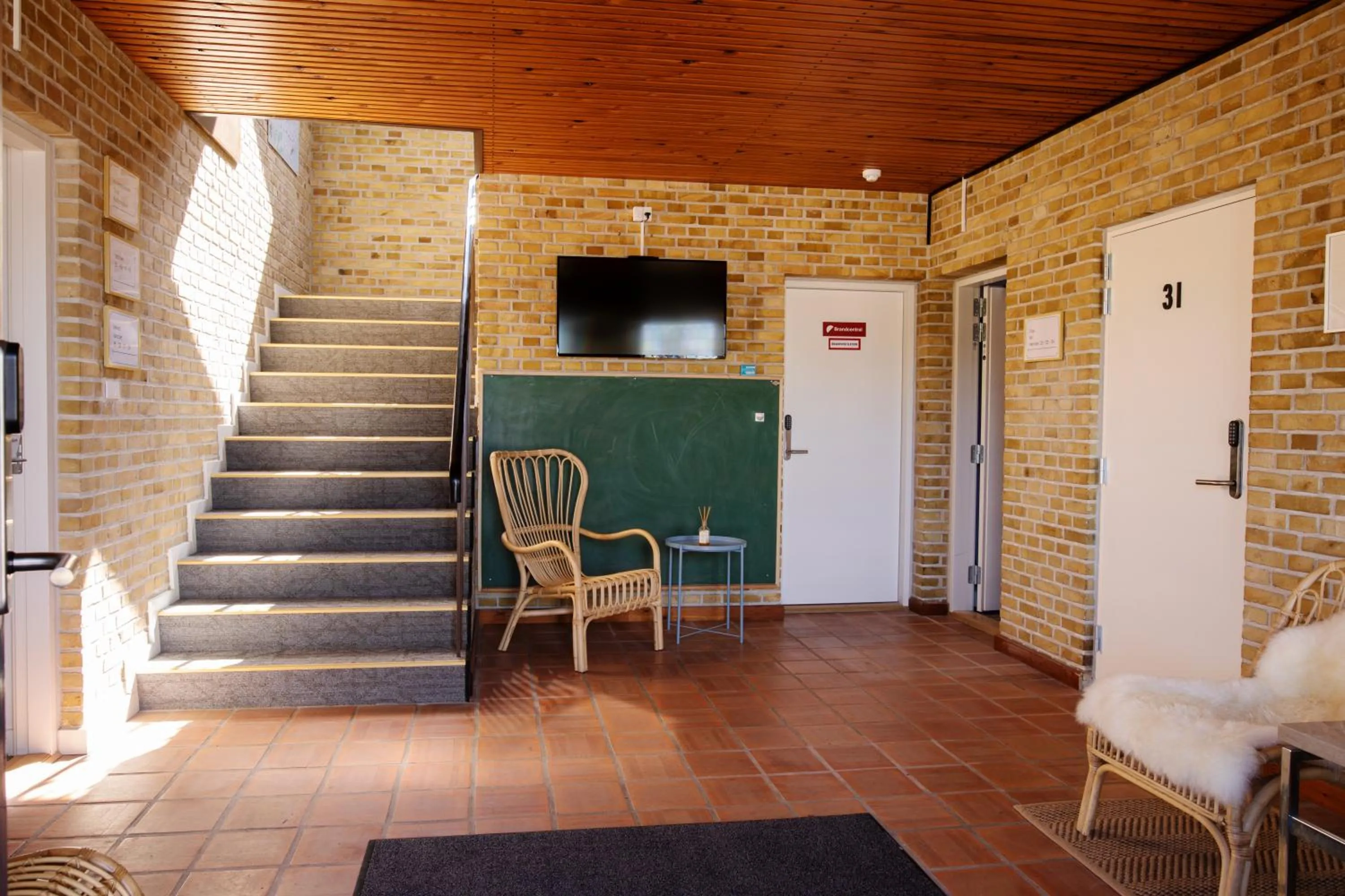 Facade/entrance in Kridthuset Stevns Klint