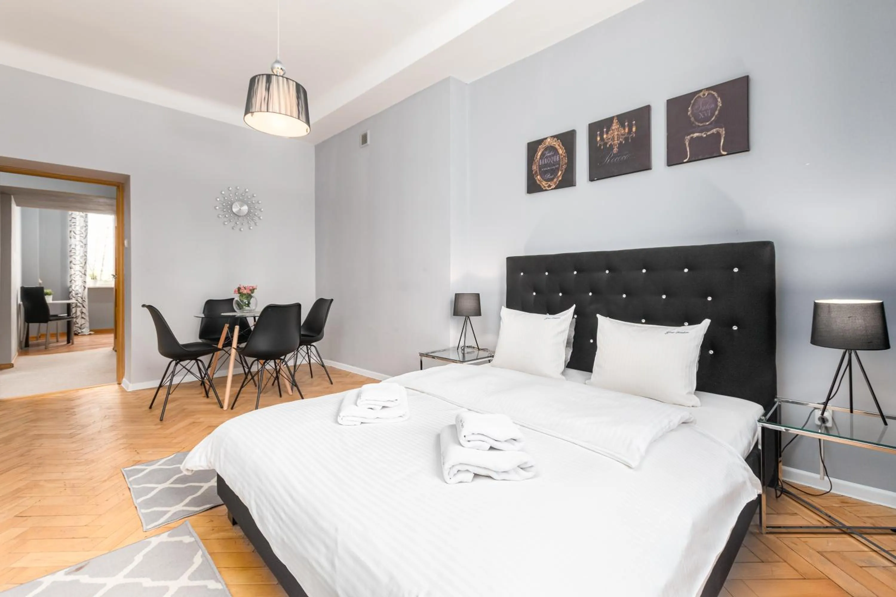 Photo of the whole room, Bed in Apartament One by Your Freedom