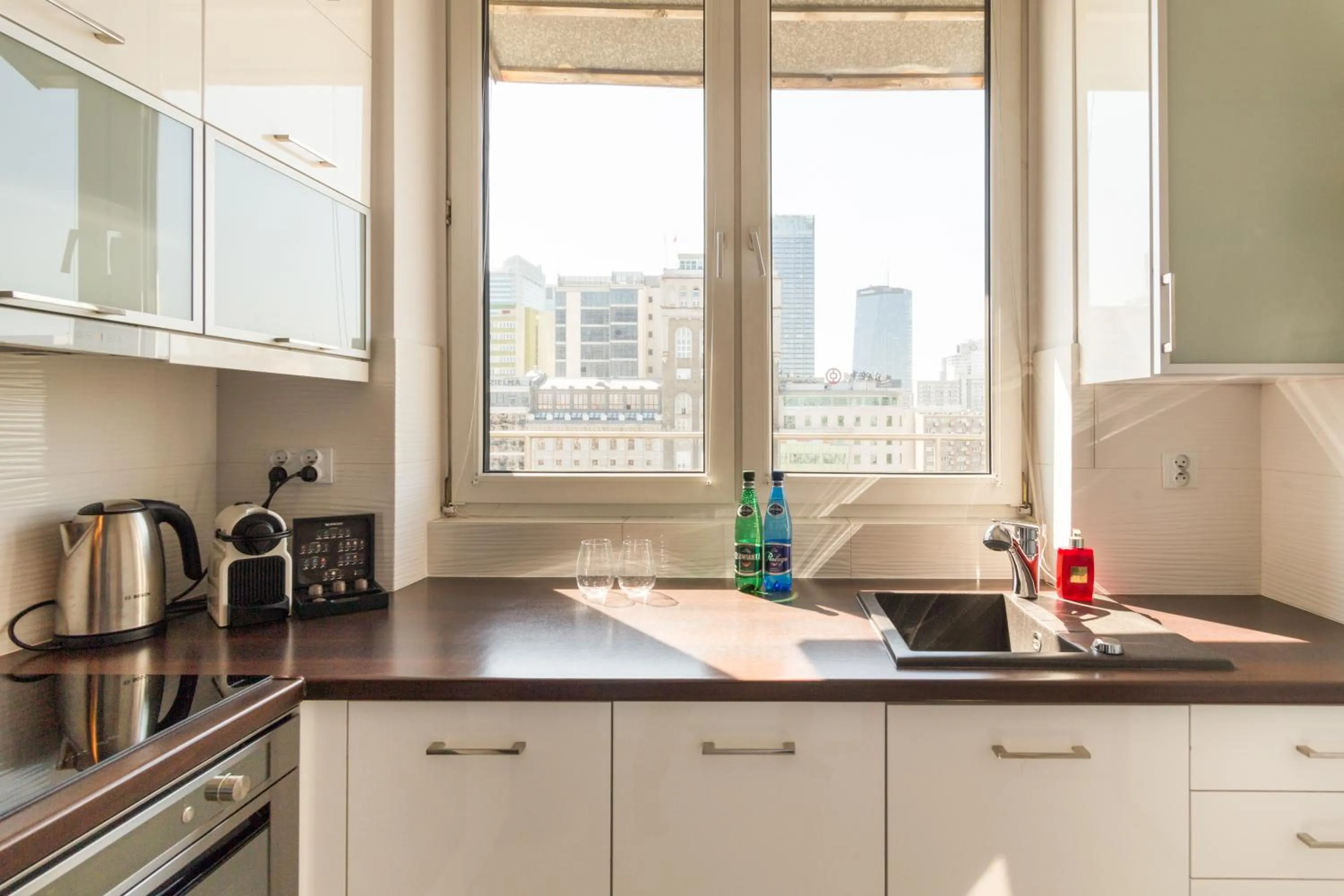 Coffee/tea facilities in Apartament One by Your Freedom