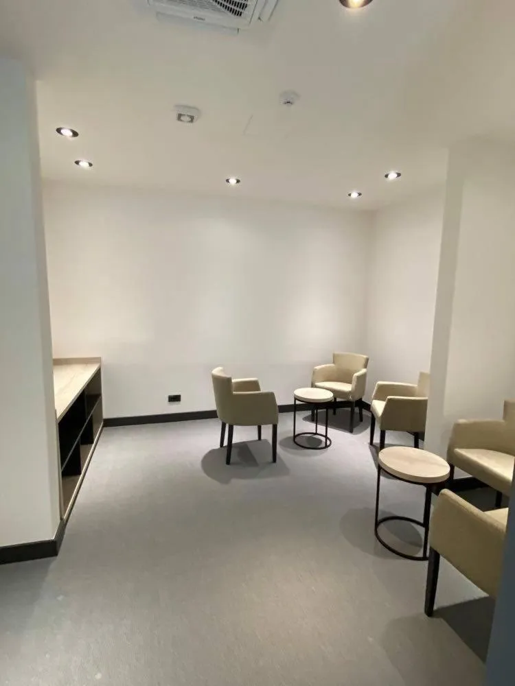 Seating area in Super seven inn