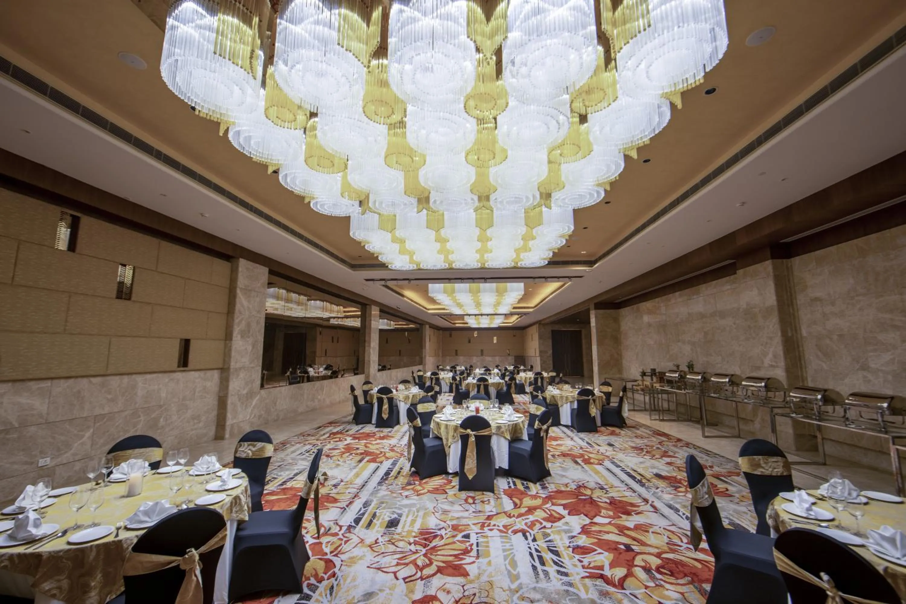 Banquet/Function facilities in The Gaurs Sarovar Premiere
