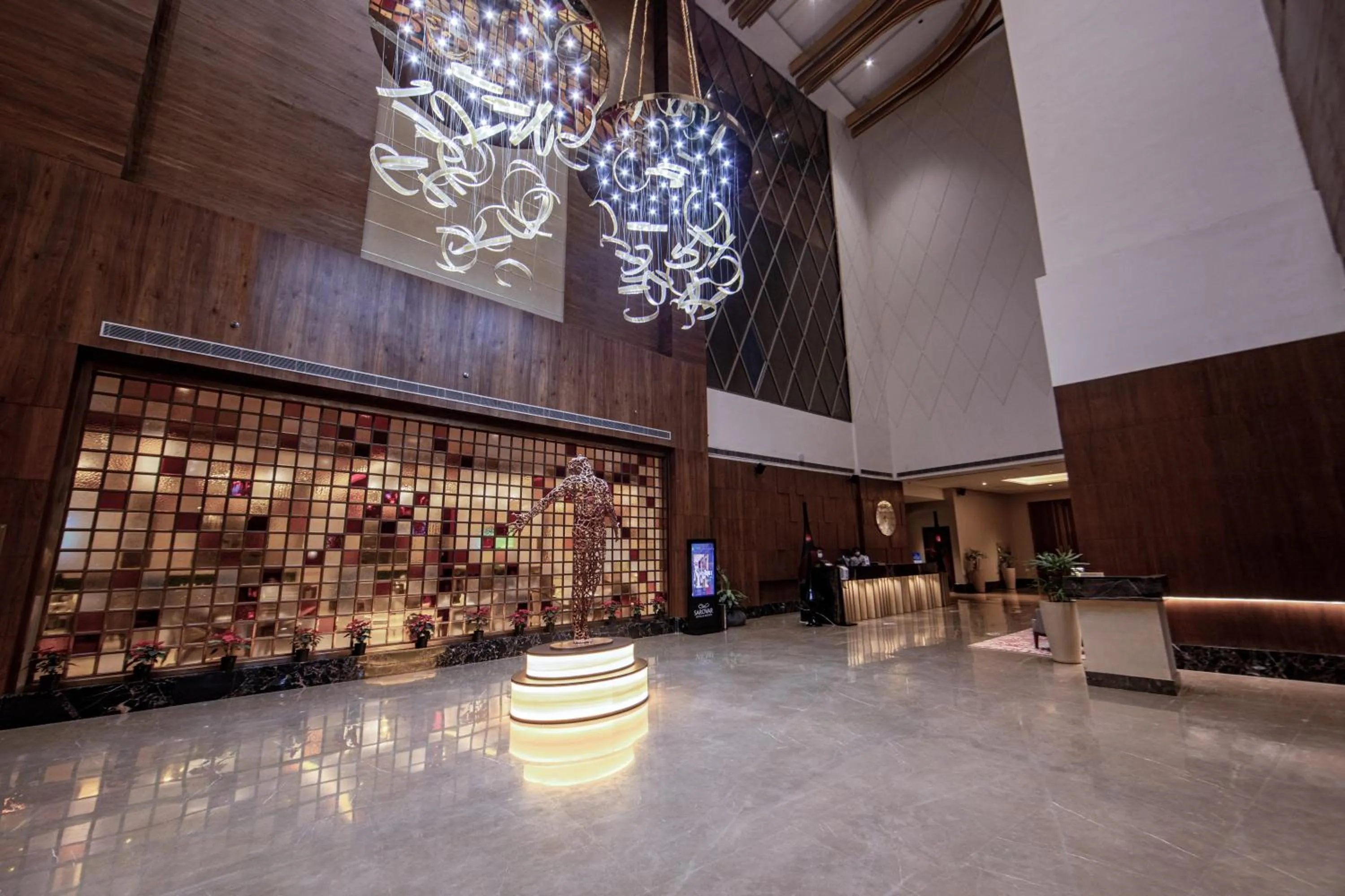 Lobby or reception in The Gaurs Sarovar Premiere