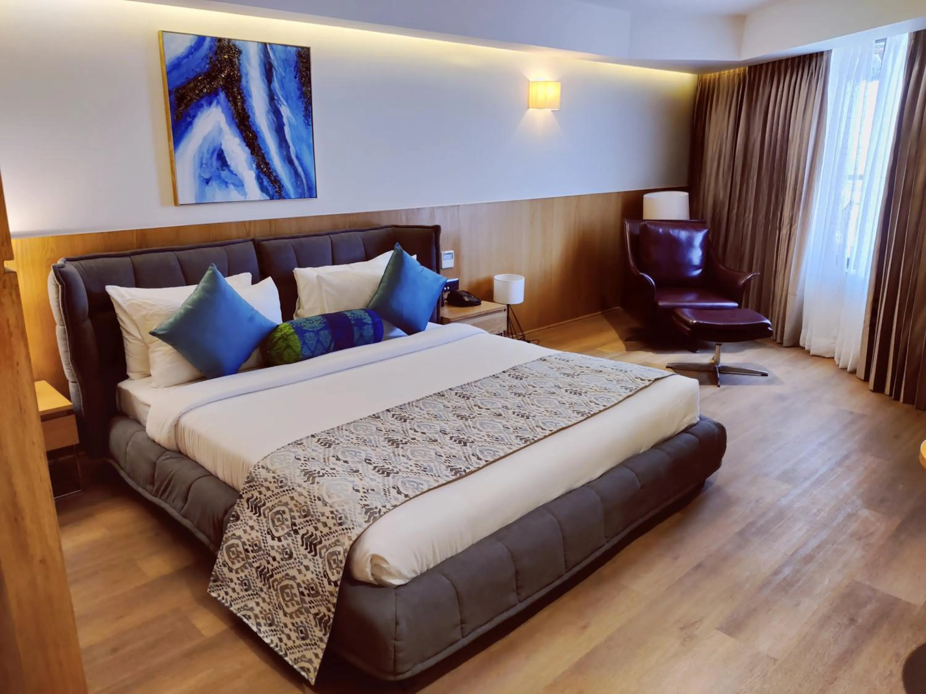 Bed in The Fern Residency, Jamnagar